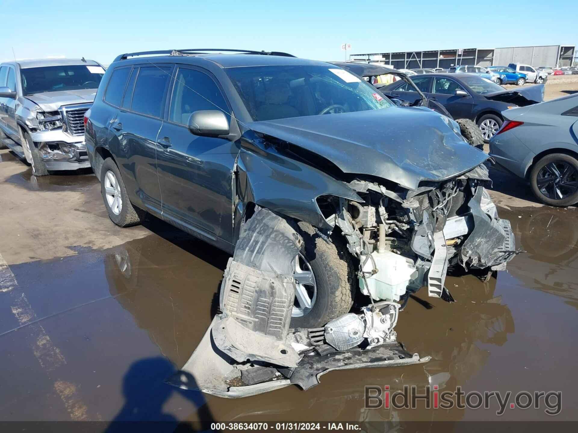 Photo 5TDBK3EH6AS011909 - TOYOTA HIGHLANDER 2010