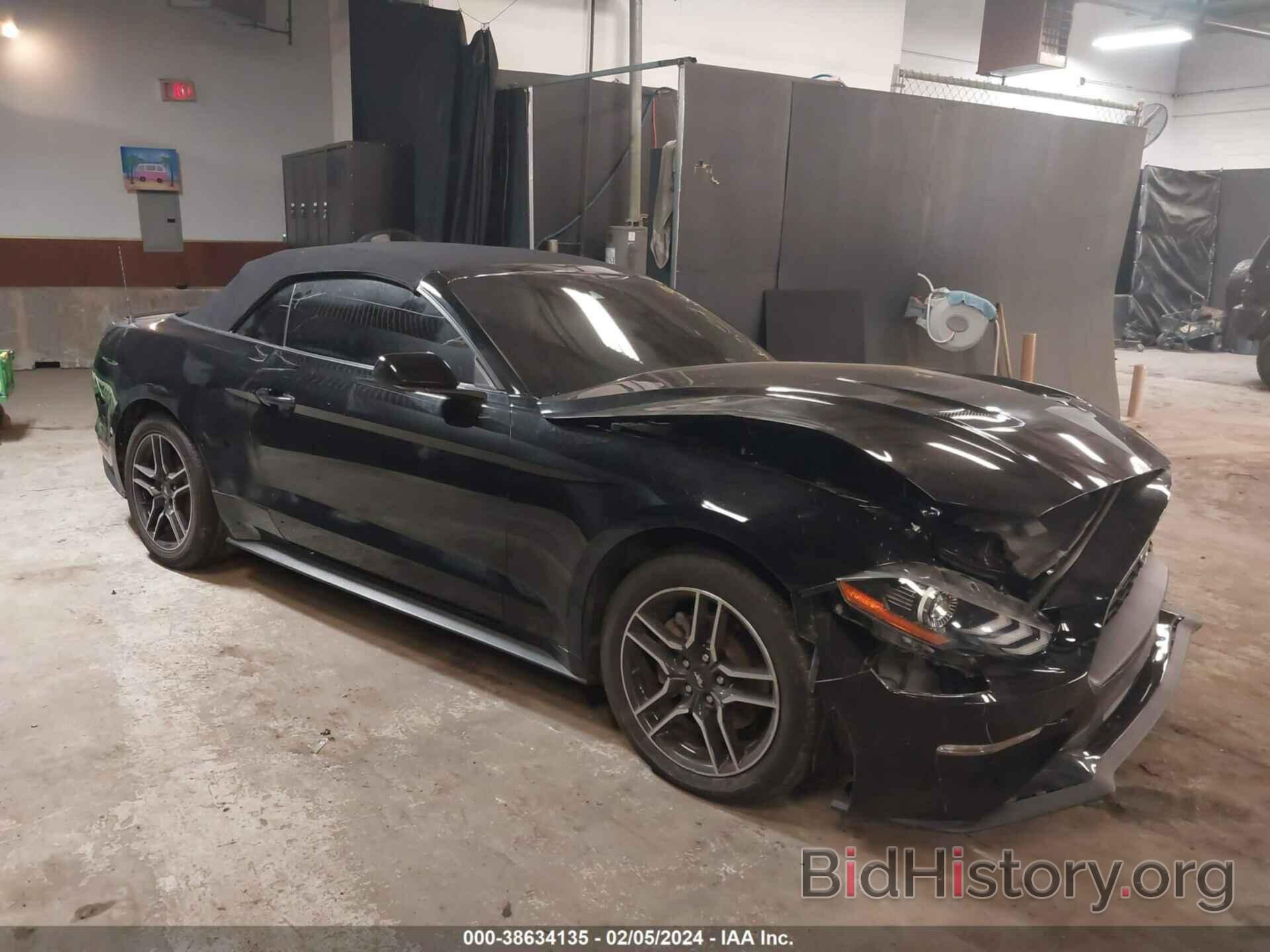 Photo 1FATP8UH9M5120045 - FORD MUSTANG 2021