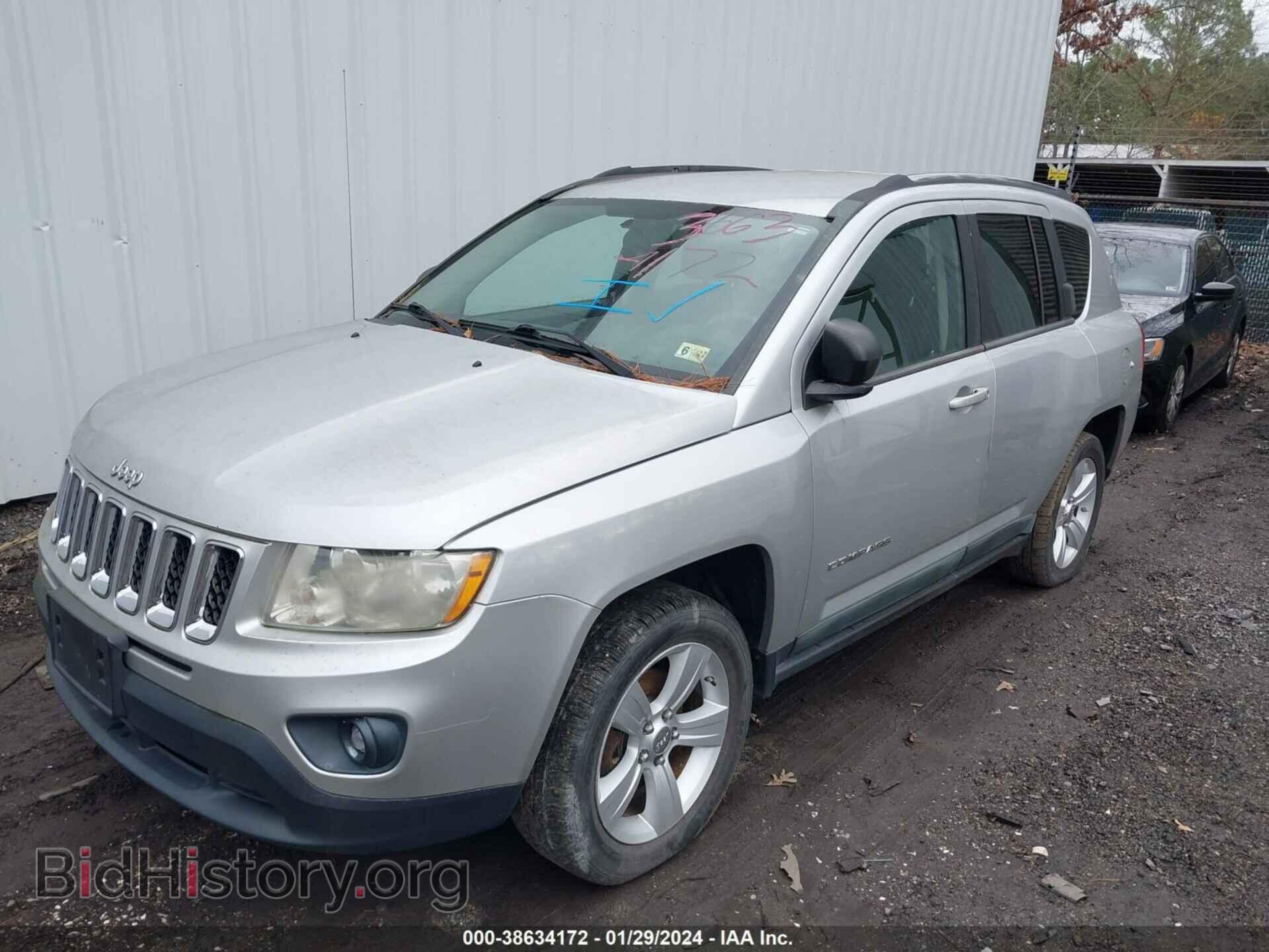 2011 JEEP COMPASS - VIN: 1J4NF1FB9BD210850 - Фото 2