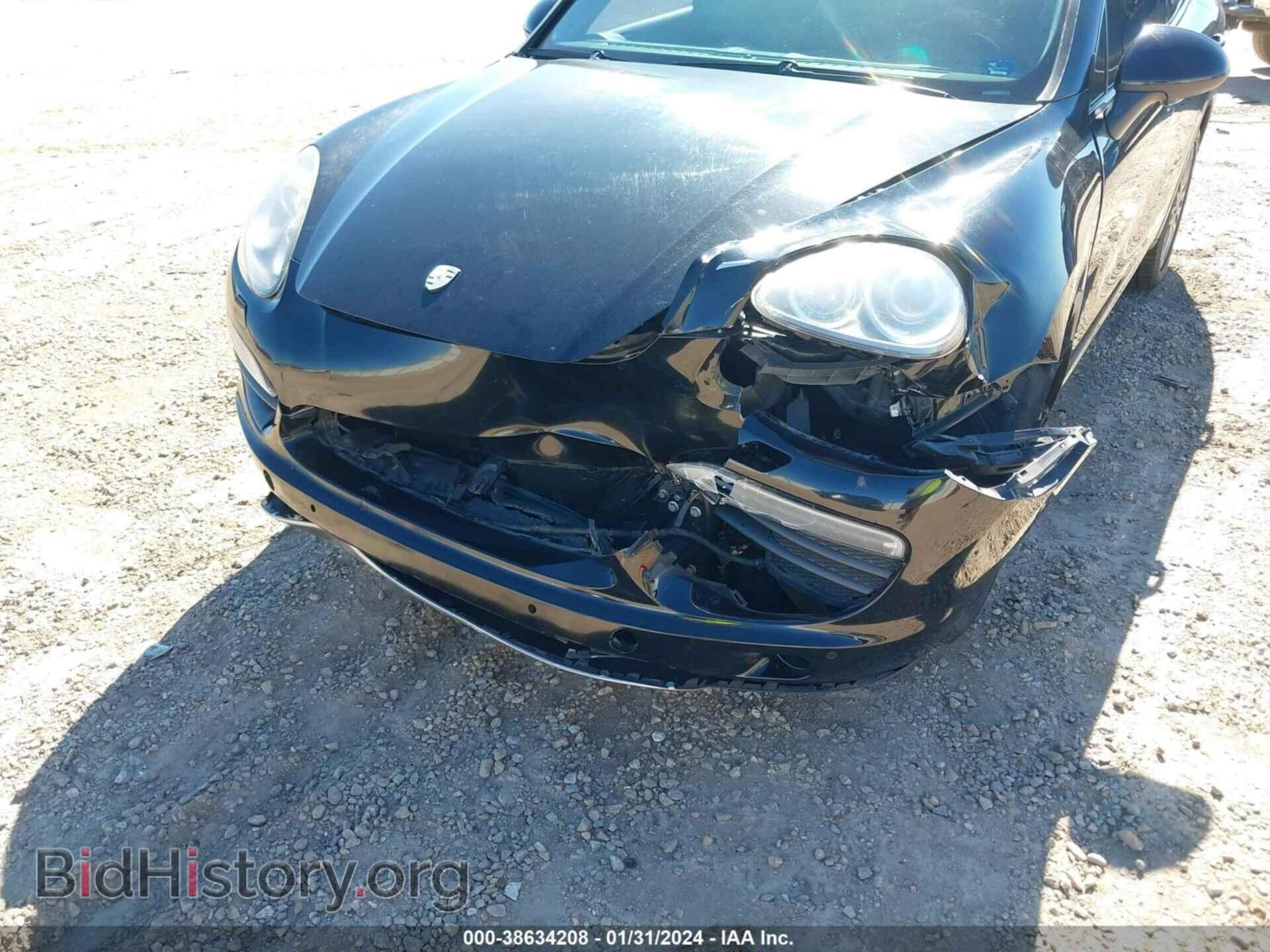 2011 PORSCHE CAYENNE - VIN: WP1AB2A28BLA51370 - Фото 6