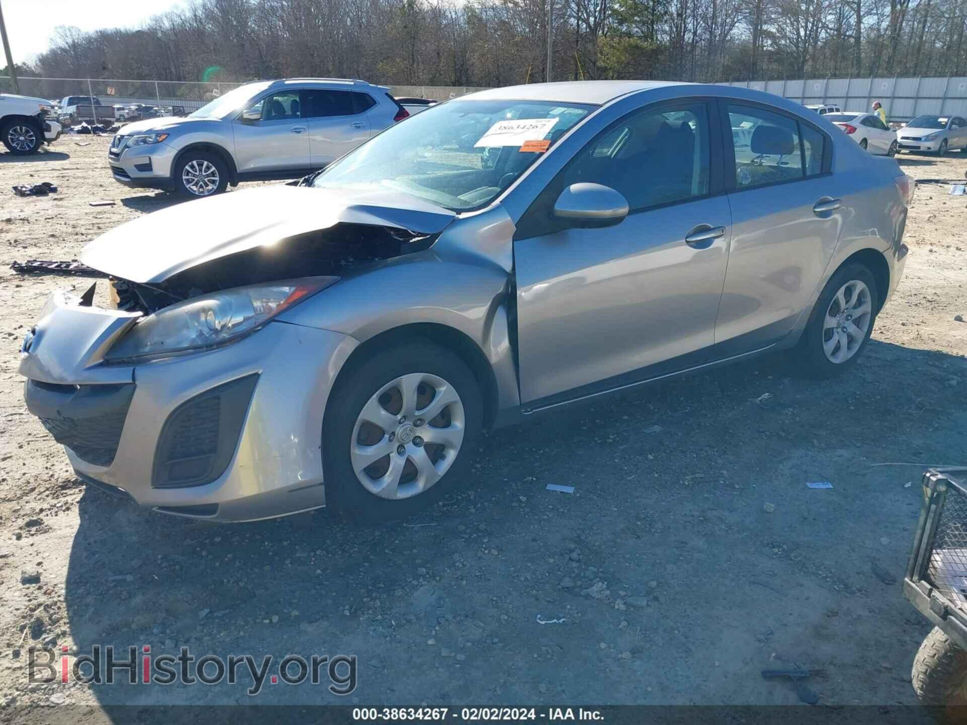 2011 MAZDA MAZDA3 - VIN: JM1BL1UF2B1444160 - Фото 2