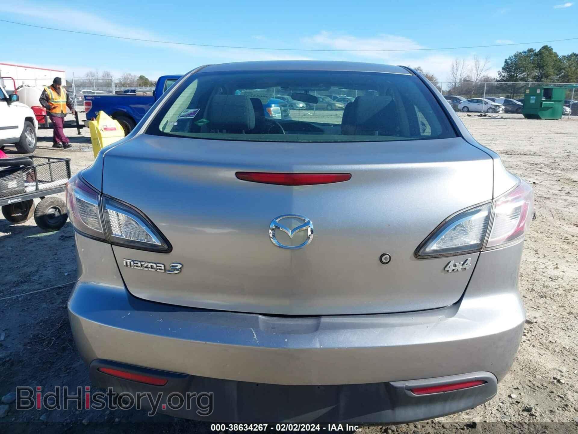 2011 MAZDA MAZDA3 - VIN: JM1BL1UF2B1444160 - Фото 16