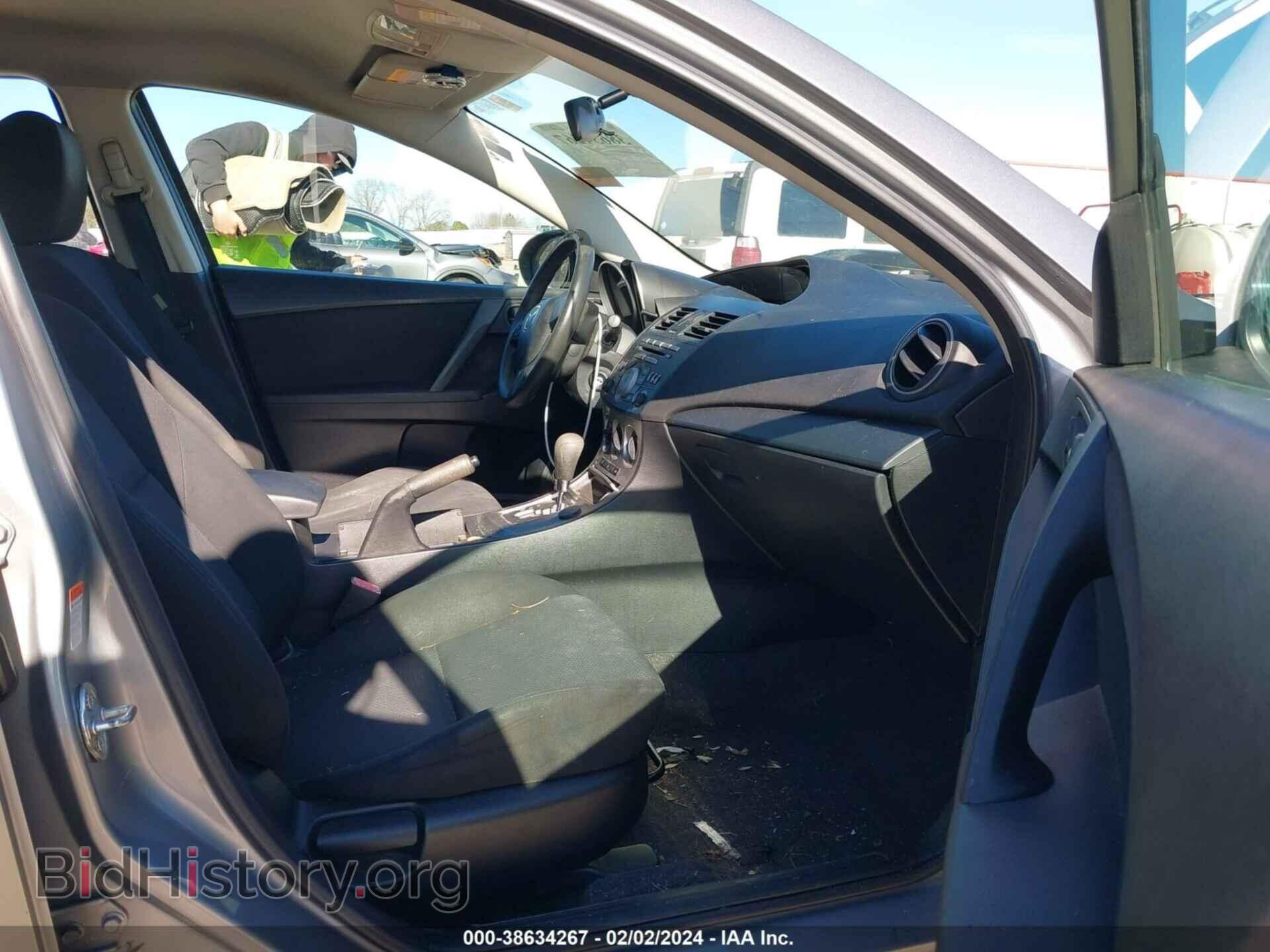 2011 MAZDA MAZDA3 - VIN: JM1BL1UF2B1444160 - Фото 5