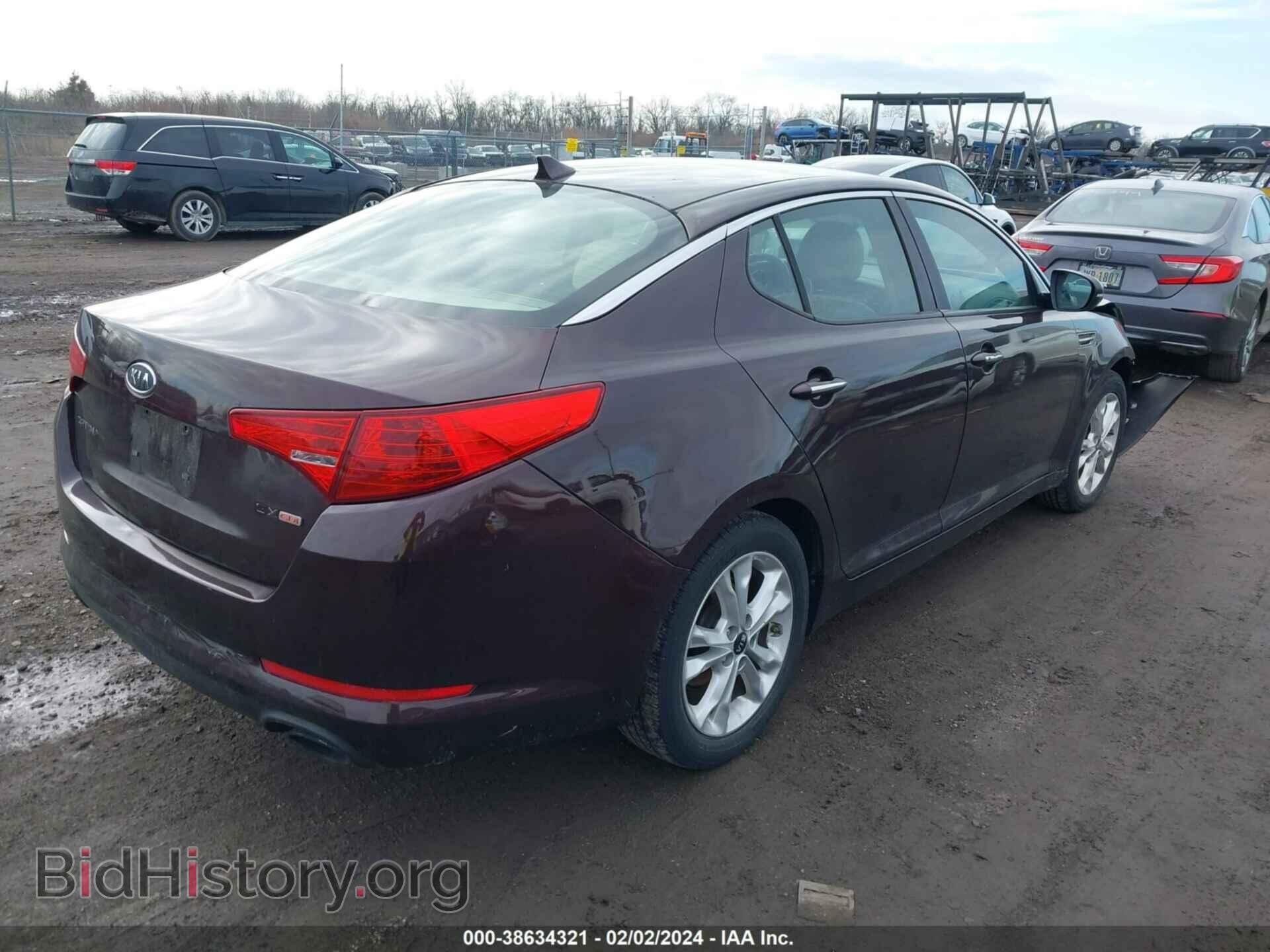 2011 KIA OPTIMA - VIN: KNAGN4A70B5077778 - Фото 4