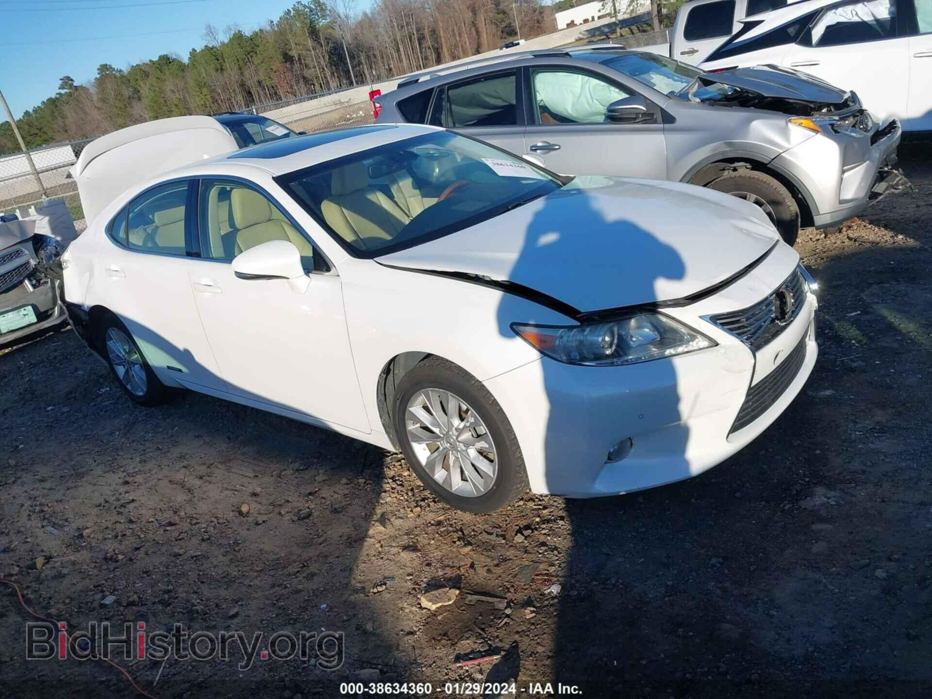 Фотография JTHBW1GG9D2000166 - LEXUS ES 300H 2013
