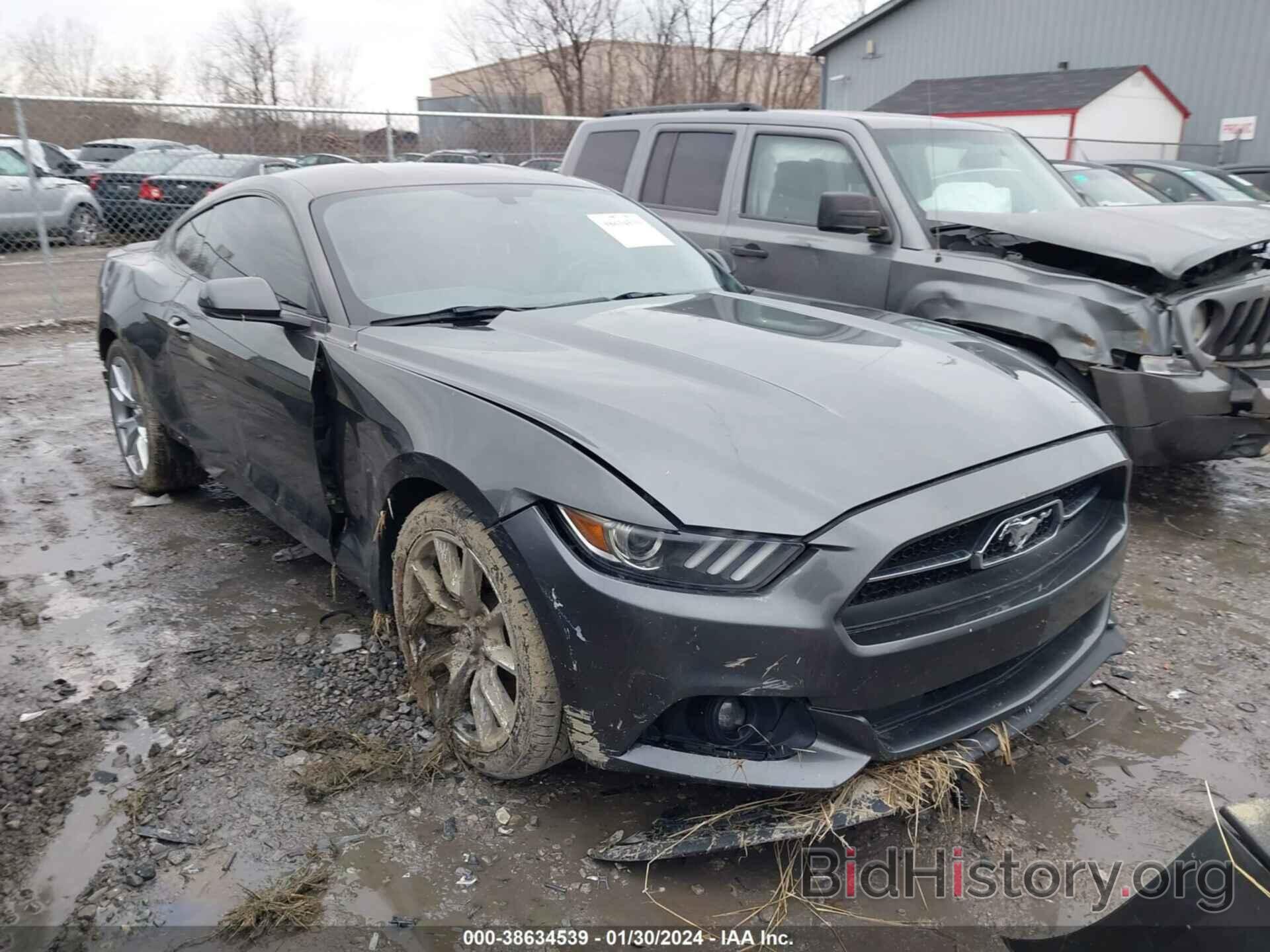 Photo 1FA6P8TH3F5435599 - FORD MUSTANG 2015