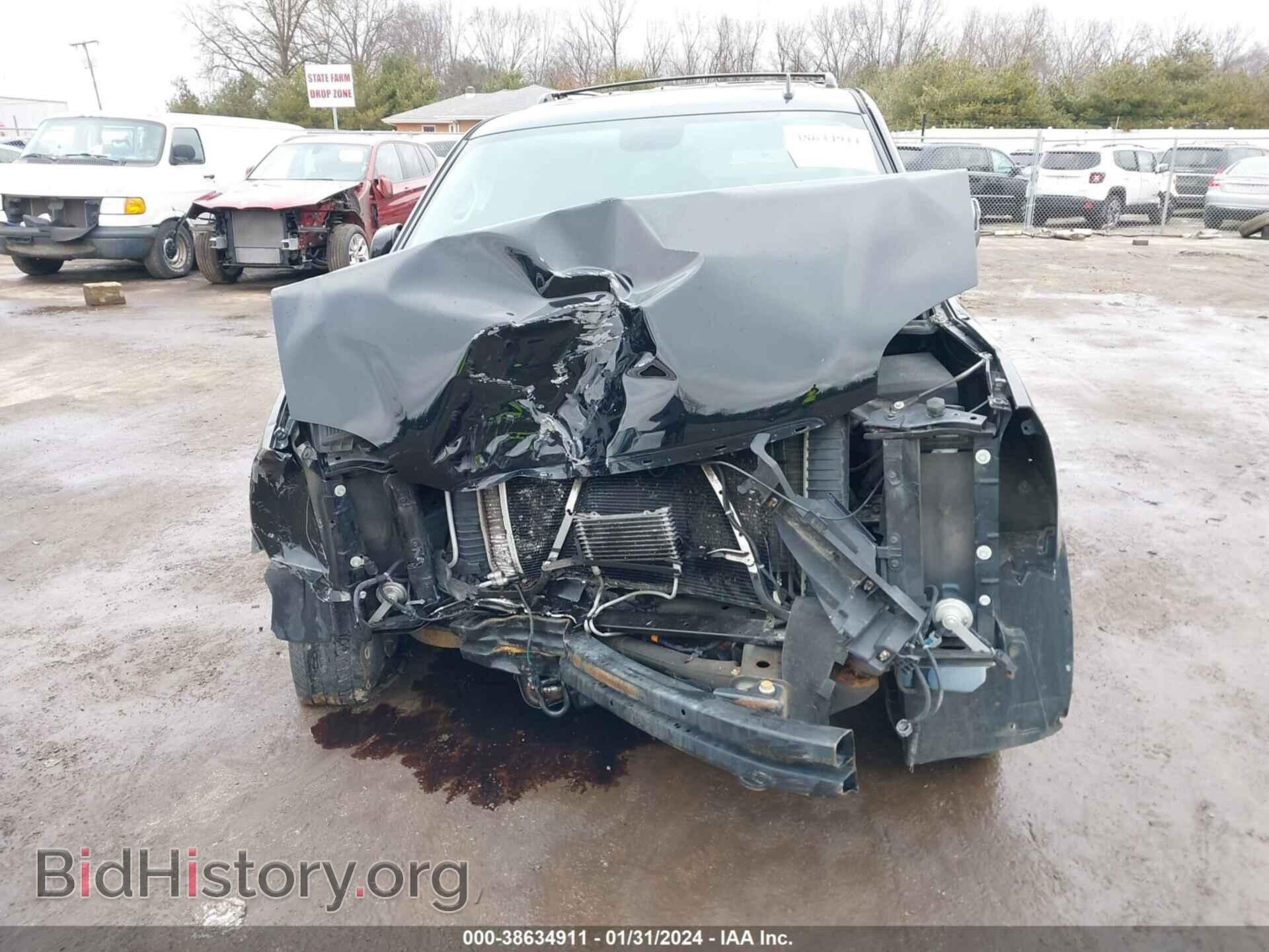 2011 GMC YUKON - VIN: 1GKS2EEF2BR337687 - Фото 6