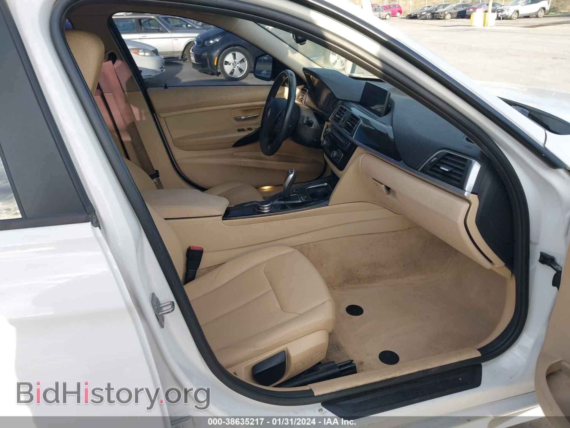 2016 BMW 320I - VIN: WBA8E5G5XGNU20684 - Фото 5