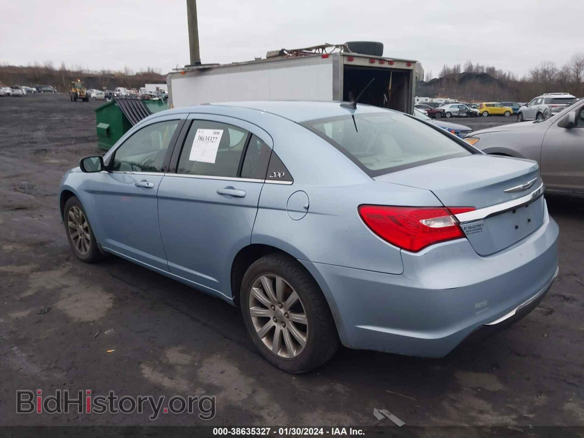 2013 CHRYSLER 200 - VIN: 1C3CCBBB6DN611758 - Фото 3