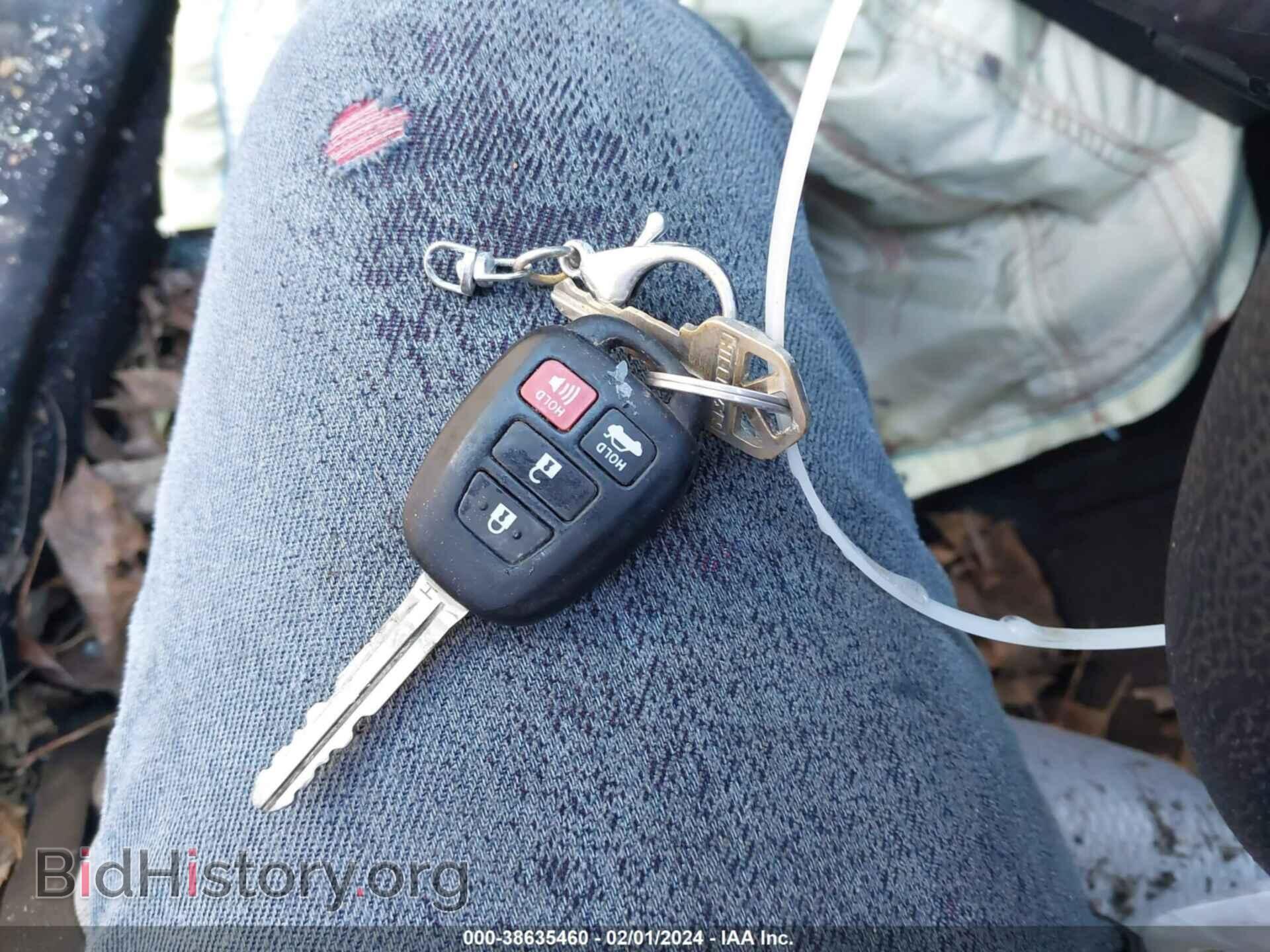 2015 TOYOTA COROLLA - VIN: 2T1BPRHE9FC281139 - Photo 11