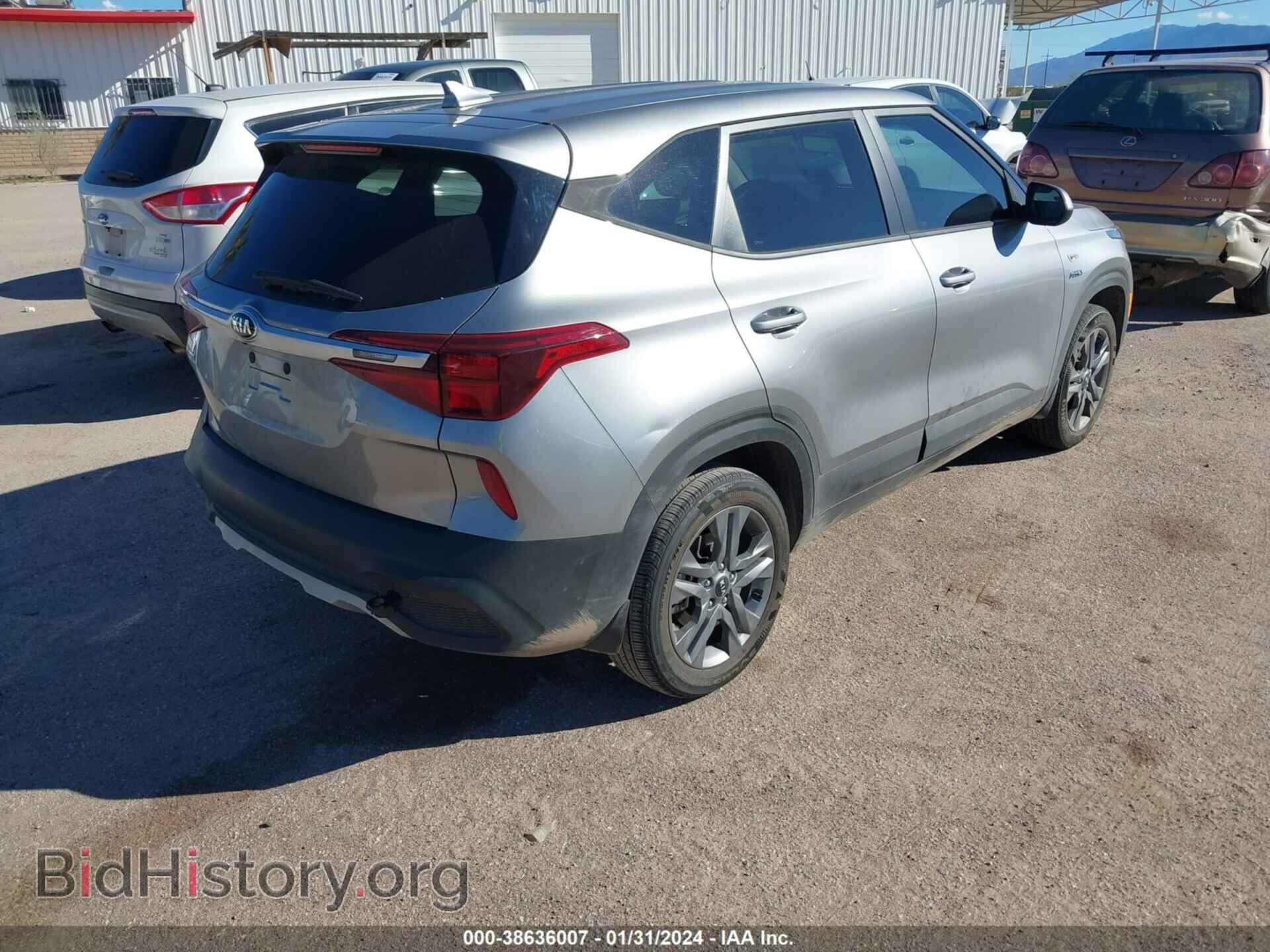 2021 KIA SELTOS - VIN: KNDEPCAA0M7145739 - Фото 4