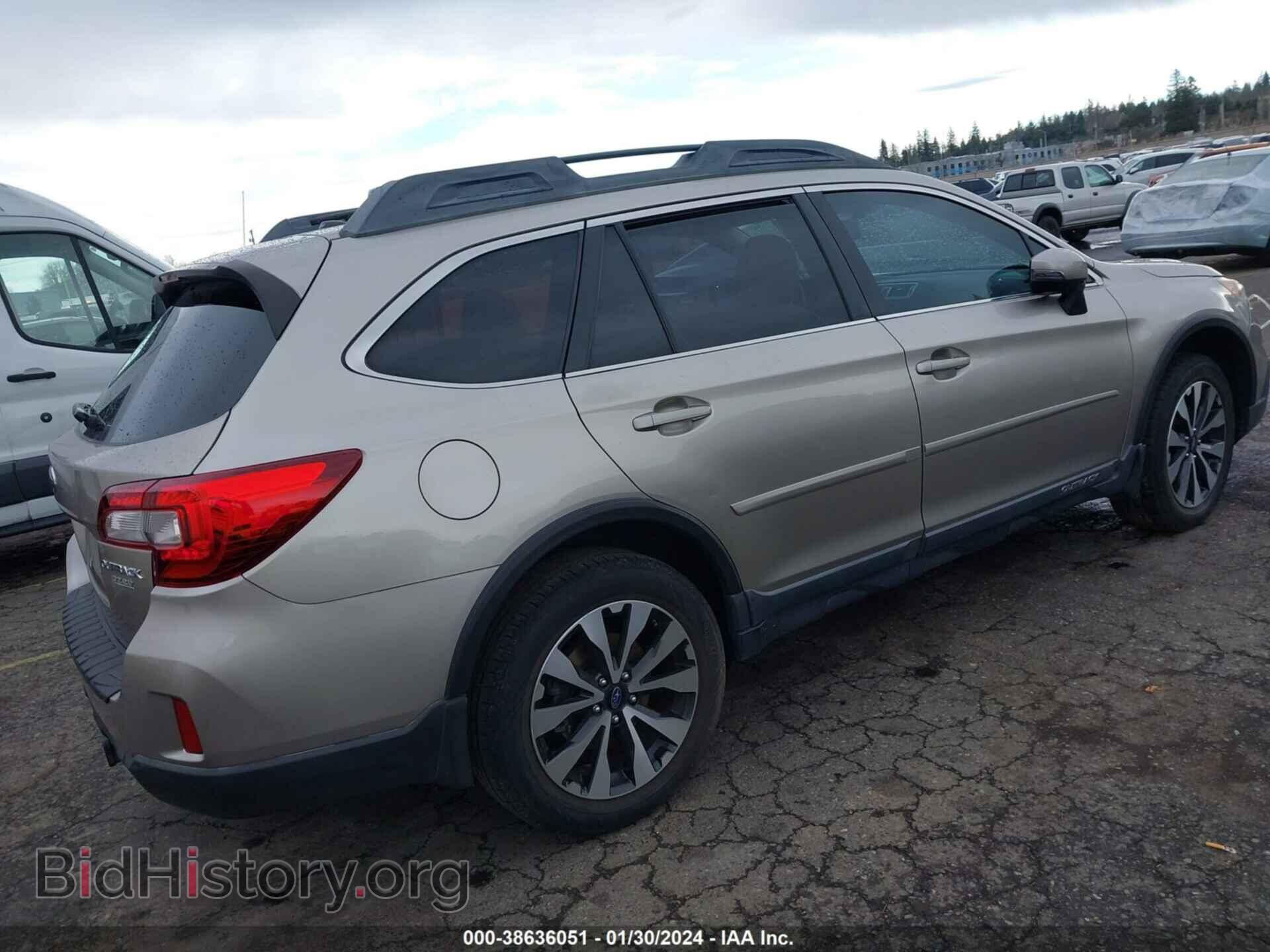 2015 SUBARU OUTBACK - VIN: 4S4BSANC6F3306389 - Фото 4