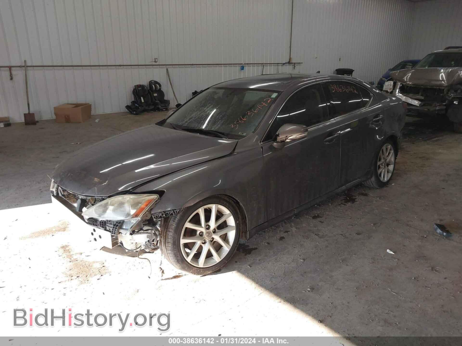 2012 LEXUS IS 250 - VIN: JTHBF5C27C5176065 - Фото 2