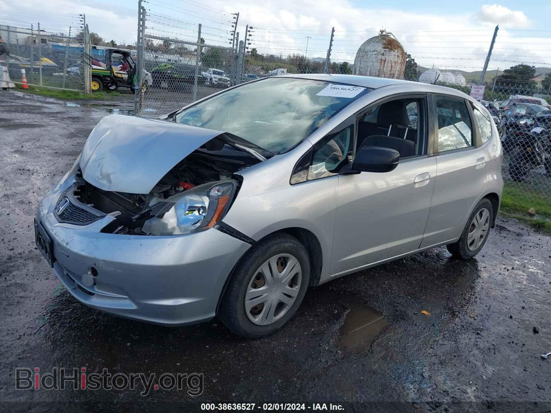 2011 HONDA FIT - VIN: JHMGE8H34BC028638 - Фото 2