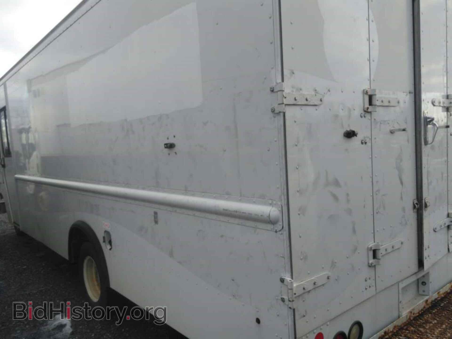 2011 FORD E-350 STRIPPED - VIN: 1FC2E3KL9BDA33884 - Photo 16