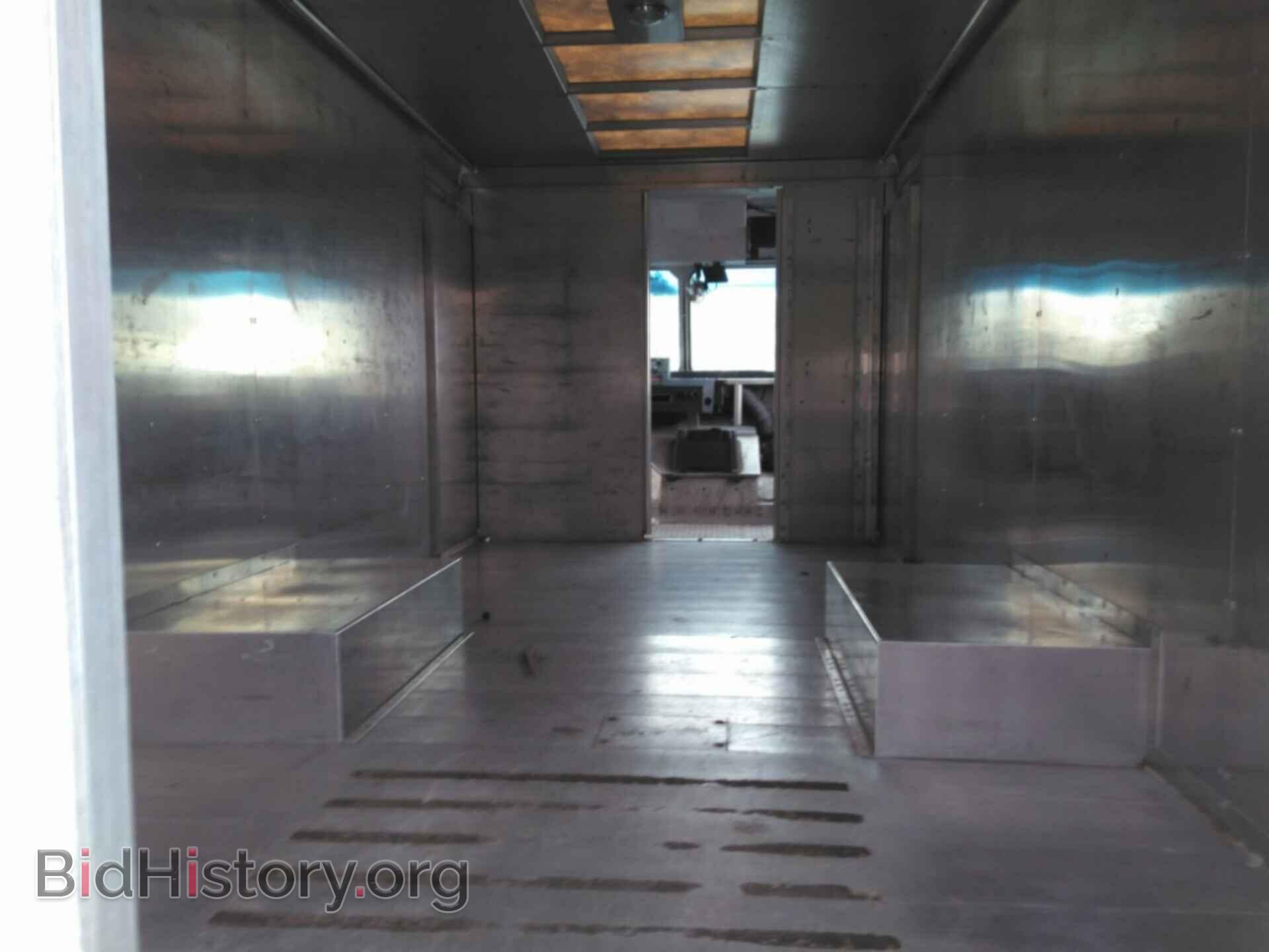 2011 FORD E-350 STRIPPED - VIN: 1FC2E3KL9BDA33884 - Photo 24