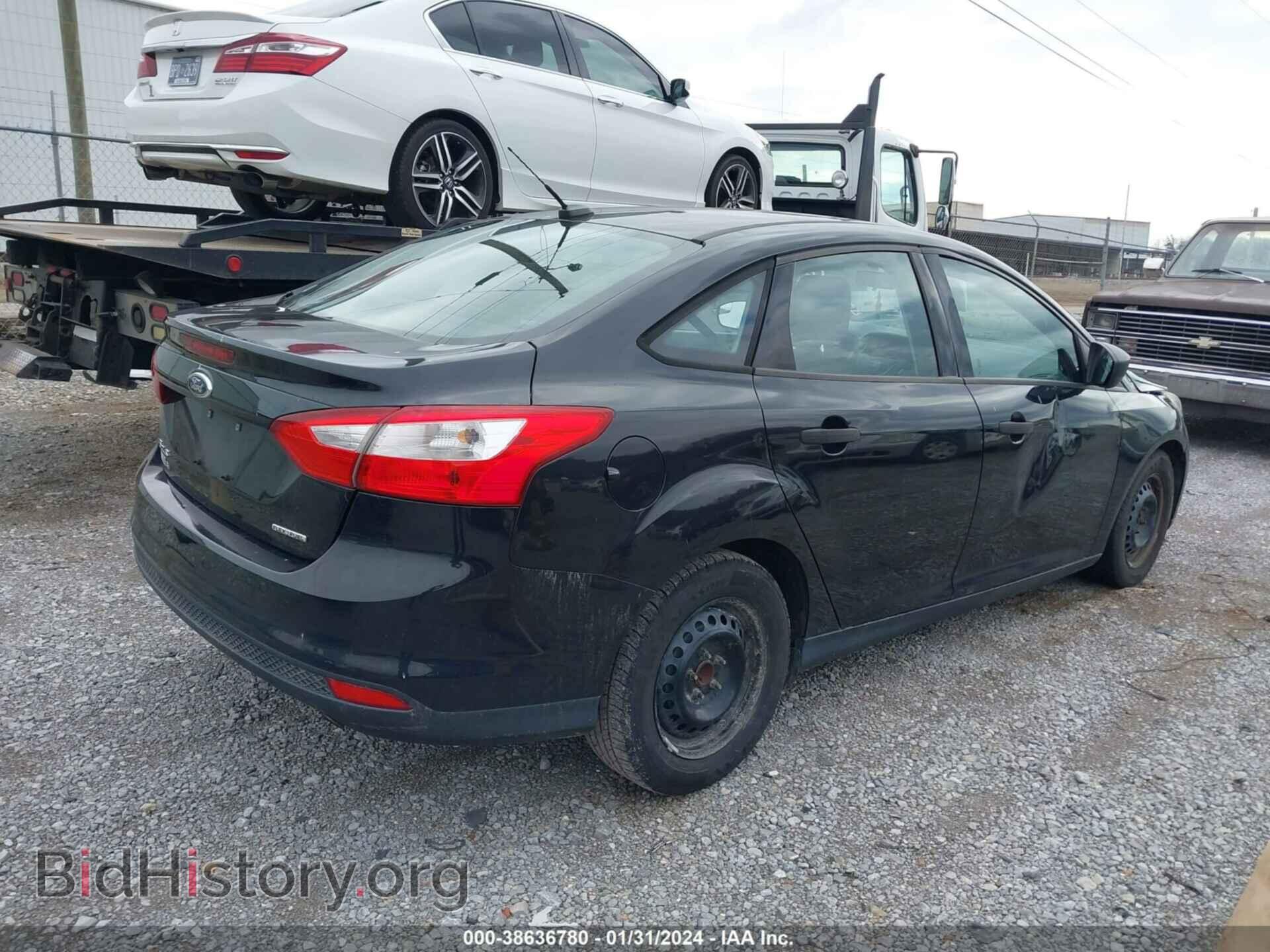 2012 FORD FOCUS - VIN: 1FAHP3E2XCL413157 - Photo 4