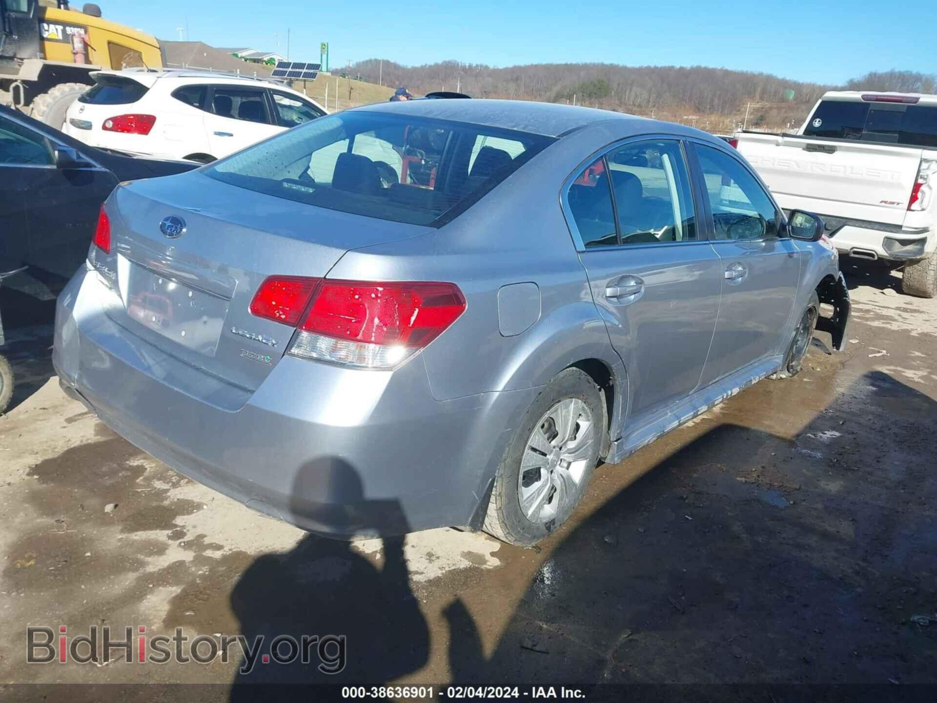 2013 SUBARU LEGACY - VIN: 4S3BMBA67D3024666 - Фото 4