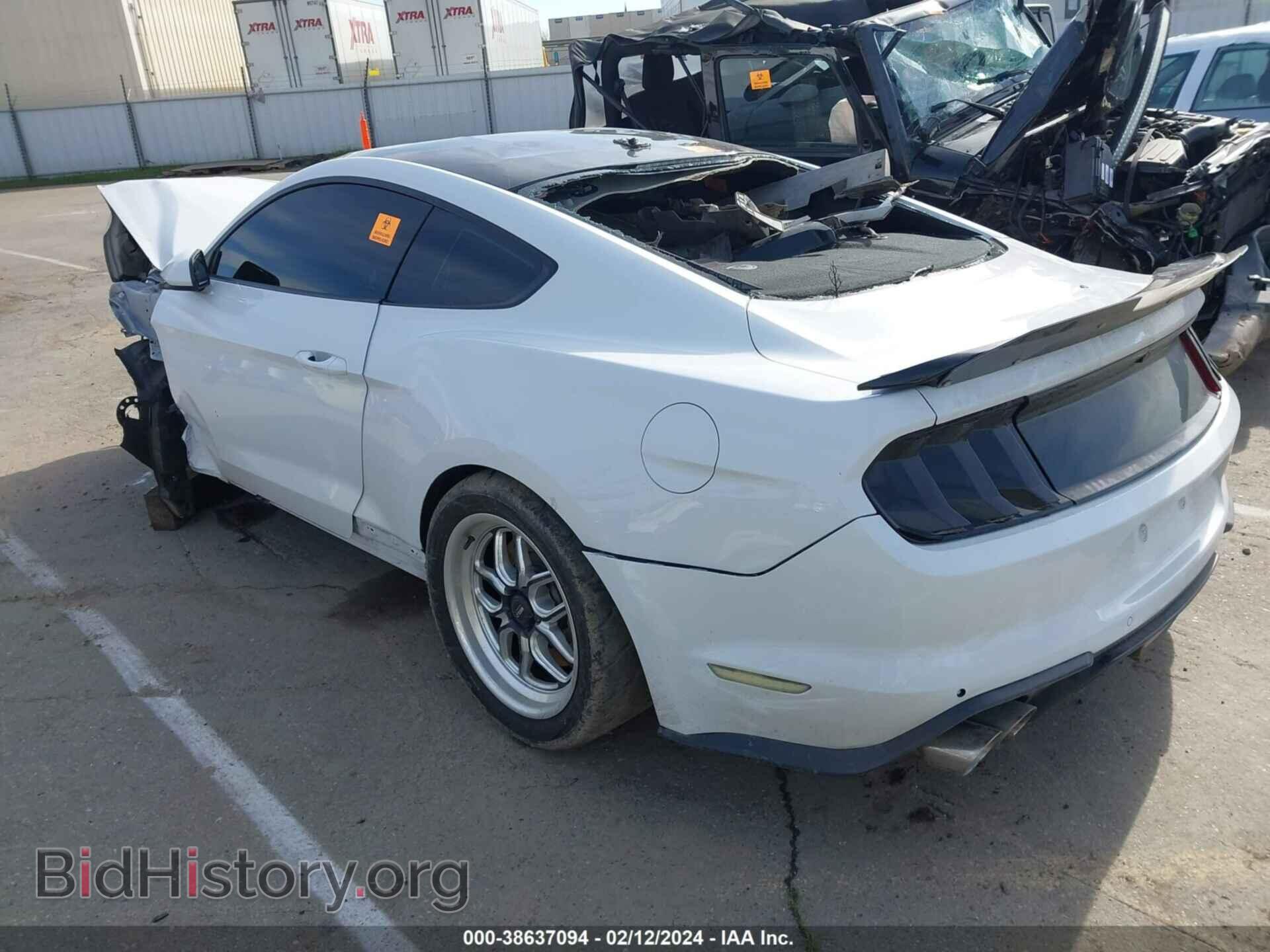 2020 FORD MUSTANG - VIN: 1FA6P8CF1L5182860 - Фото 3