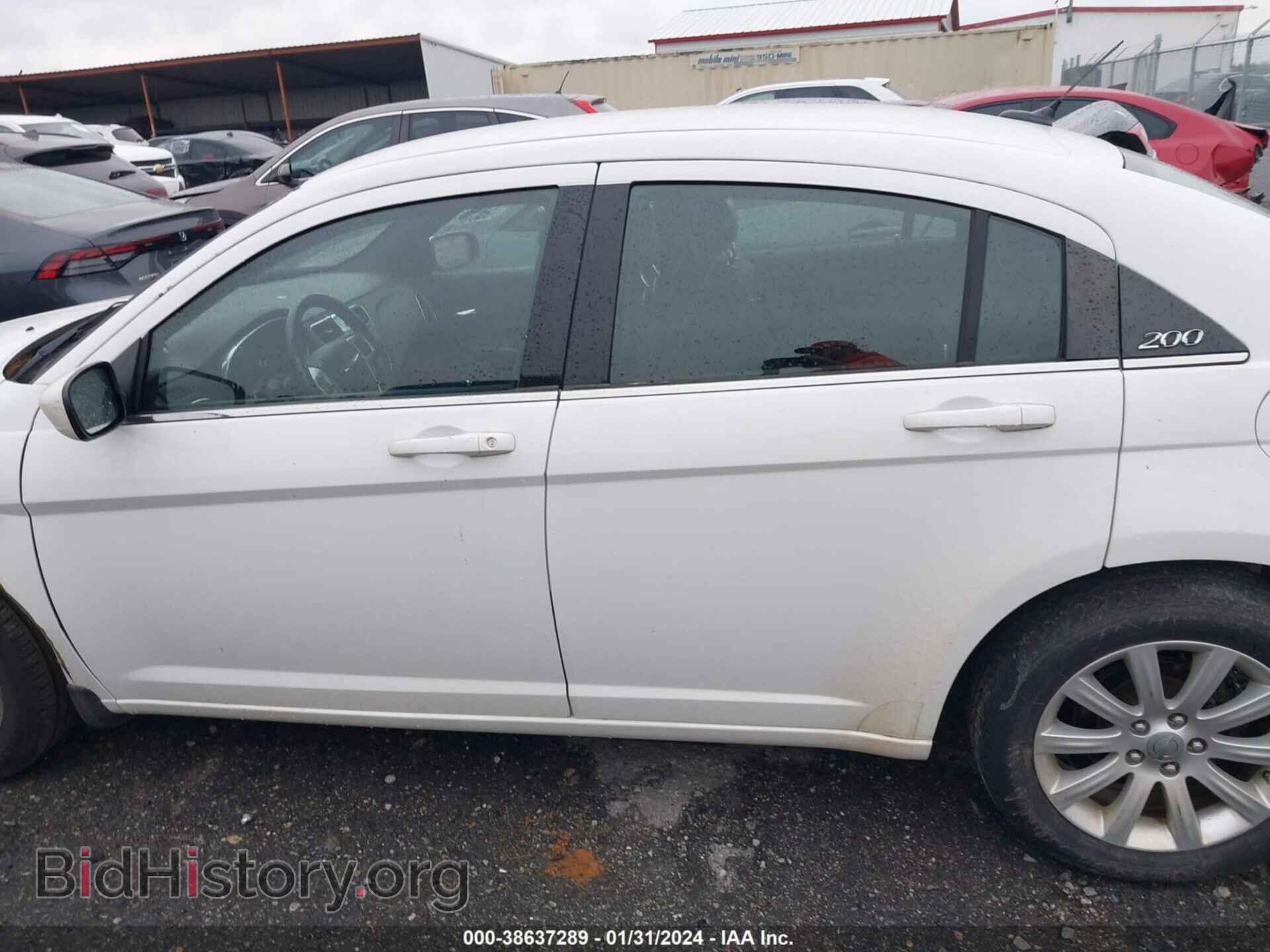 2013 CHRYSLER 200 - VIN: 1C3CCBBBXDN538989 - Фото 14