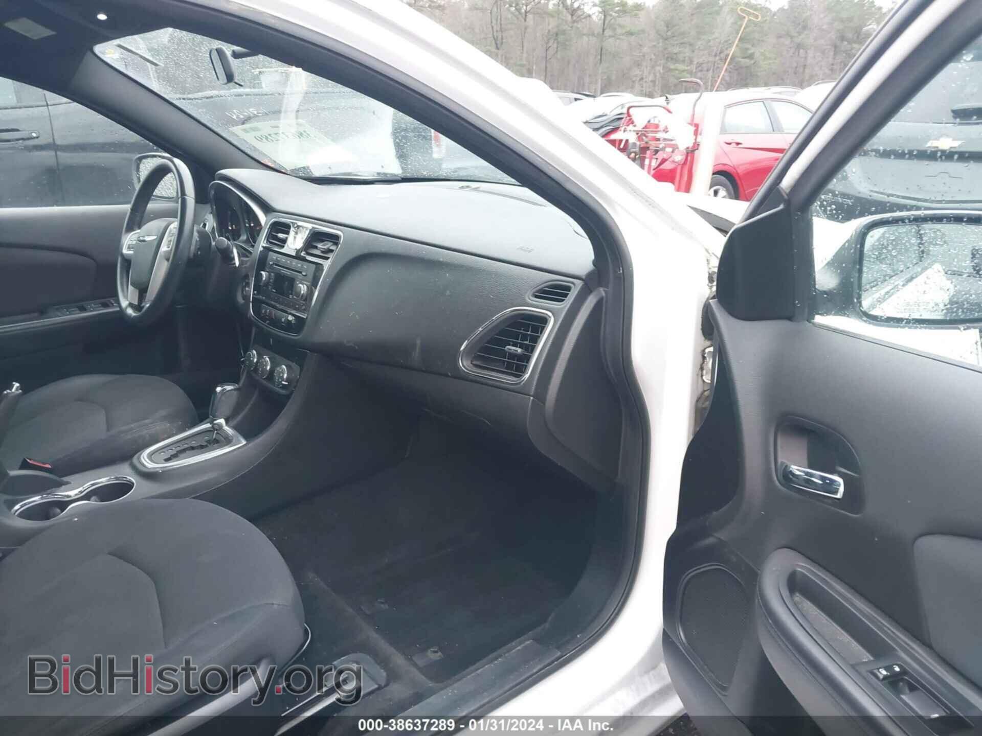 2013 CHRYSLER 200 - VIN: 1C3CCBBBXDN538989 - Фото 5