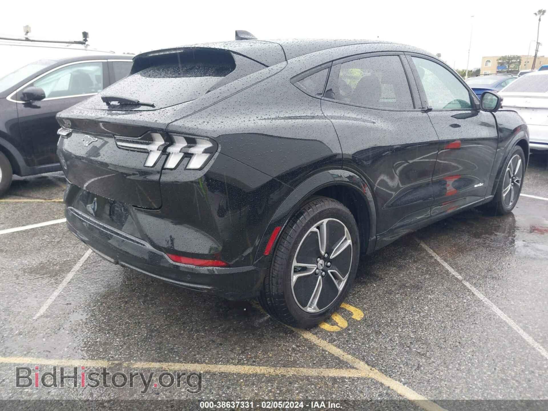 2023 FORD MUSTANG MACH-E - VIN: 3FMTK3R40PMA87237 - Фото 4