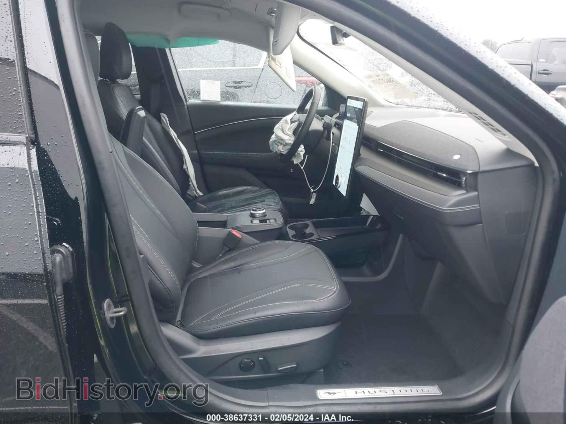 2023 FORD MUSTANG MACH-E - VIN: 3FMTK3R40PMA87237 - Фото 5