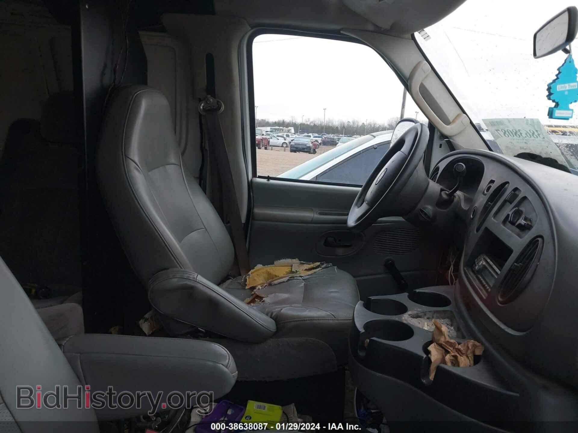 2008 FORD E-250 - VIN: 1FTNE24WX8DA53844 - Фото 5