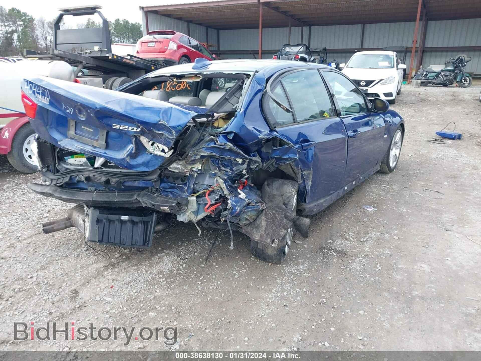 2011 BMW 328I - VIN: WBAPH7C58BA171189 - Фото 4