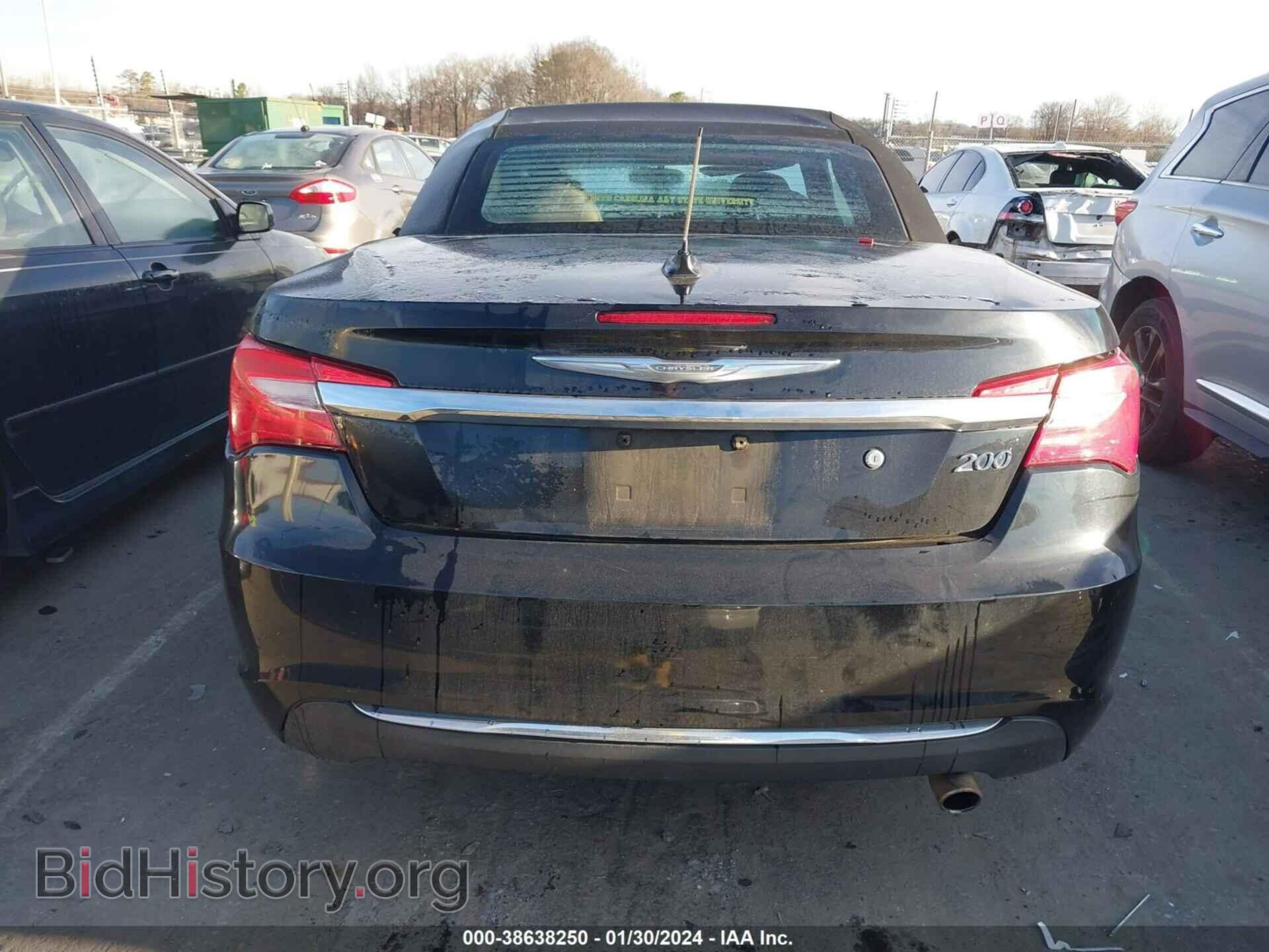 2011 CHRYSLER 200 - VIN: 1C3BC2EB1BN620453 - Фото 17