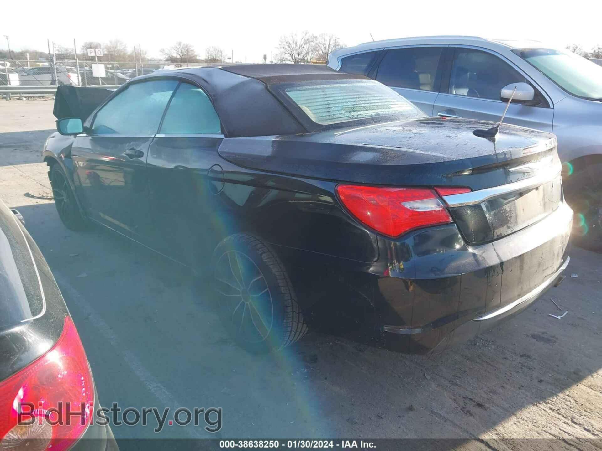 2011 CHRYSLER 200 - VIN: 1C3BC2EB1BN620453 - Фото 3
