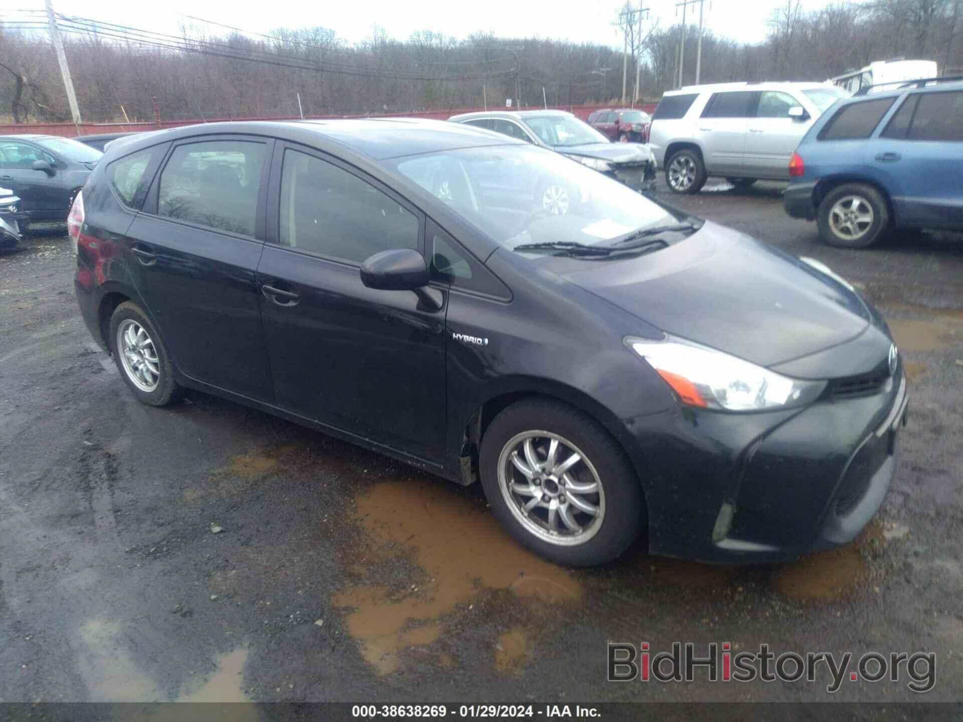 Photo JTDZN3EU8FJ023101 - TOYOTA PRIUS V 2015