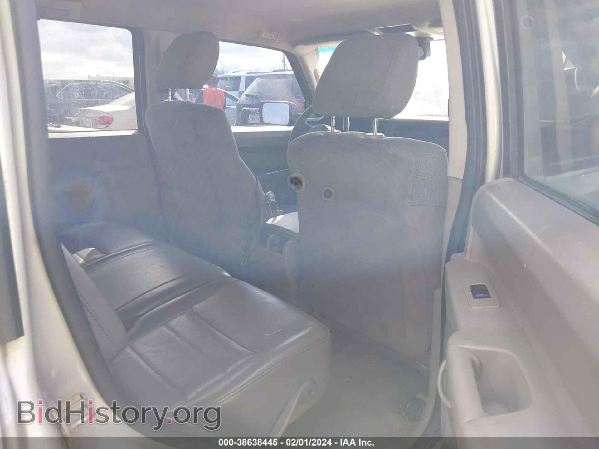 2007 JEEP COMMANDER - VIN: 1J8HH48P17C530743 - Фото 8