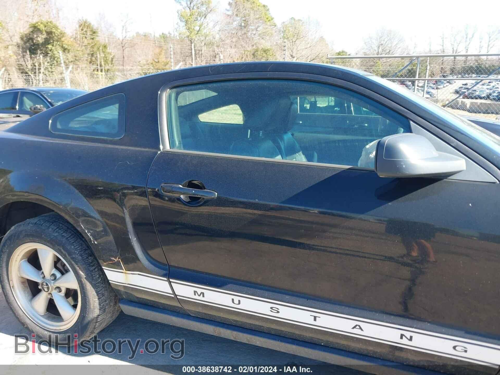 2007 FORD MUSTANG - VIN: 1ZVFT80N175366054 - Фото 13