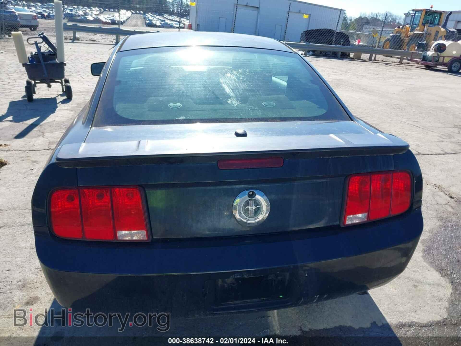 2007 FORD MUSTANG - VIN: 1ZVFT80N175366054 - Фото 16