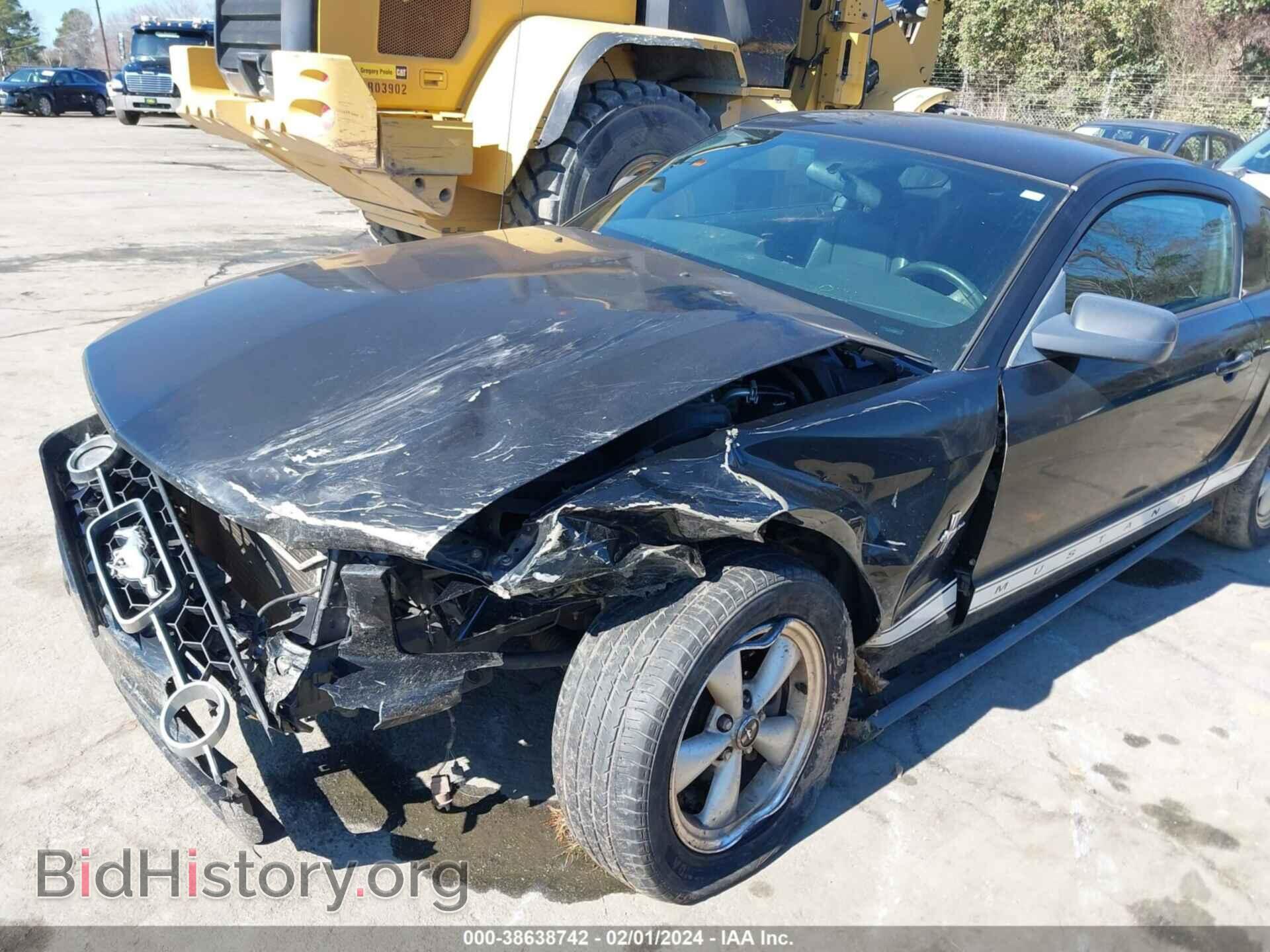 2007 FORD MUSTANG - VIN: 1ZVFT80N175366054 - Фото 6