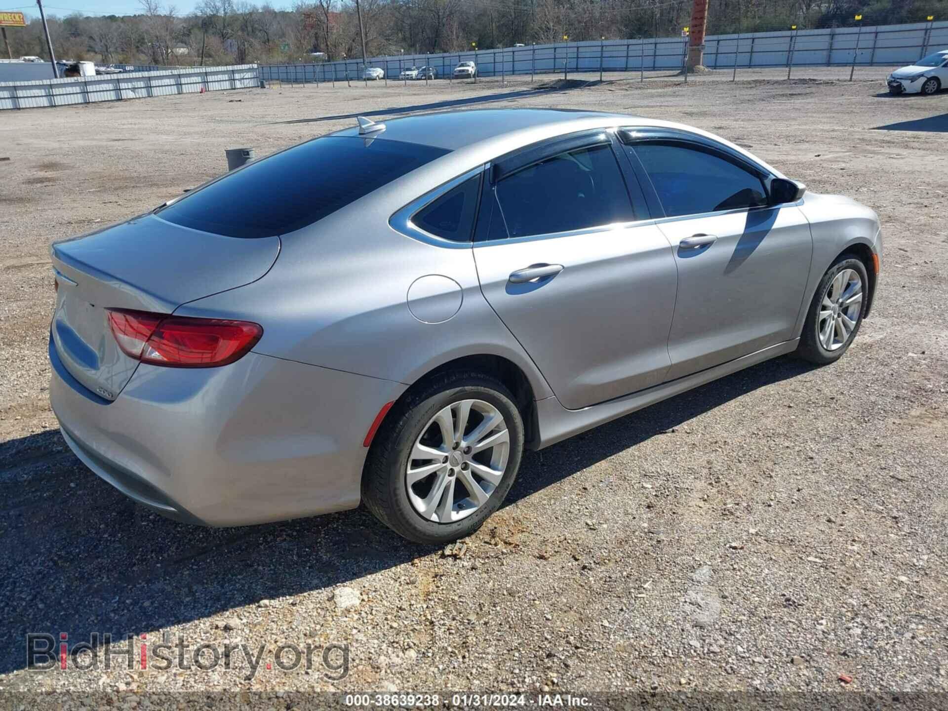 2016 CHRYSLER 200 - VIN: 1C3CCCAB1GN115245 - Photo 4