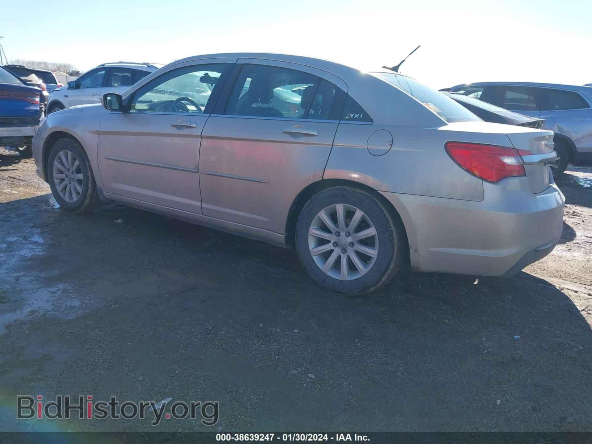 2013 CHRYSLER 200 - VIN: 1C3CCBBG1DN678747 - Фото 3