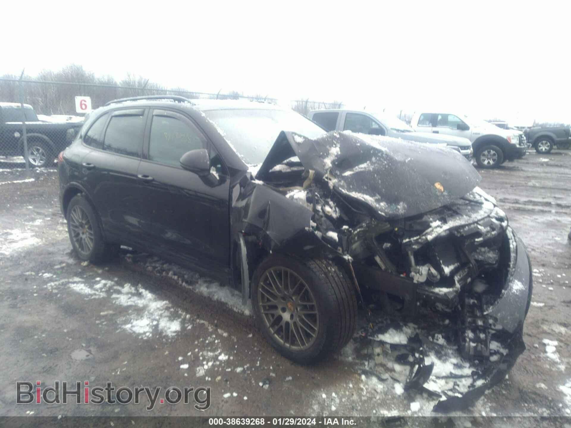 Photo WP1AA2A23JKA00981 - PORSCHE CAYENNE 2018
