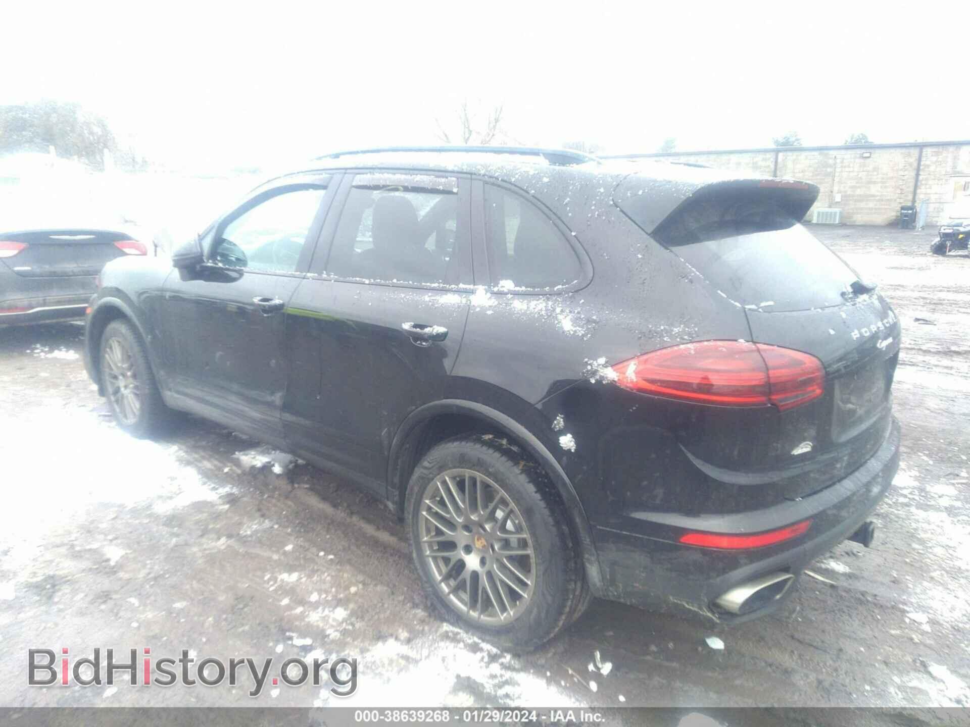 2018 PORSCHE CAYENNE - VIN: WP1AA2A23JKA00981 - Фото 3