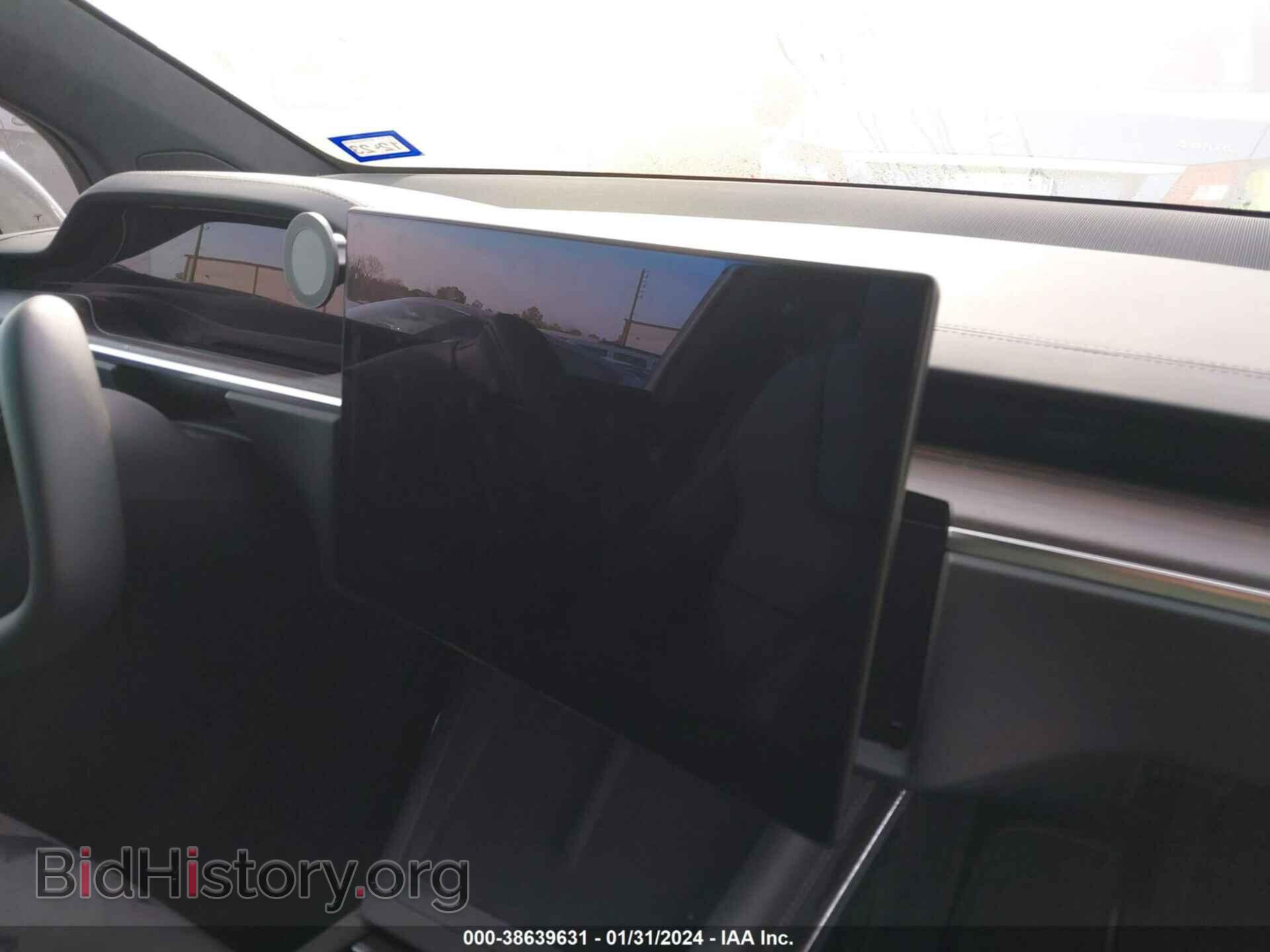 2023 TESLA MODEL X - VIN: 7SAXCBE5XPF376046 - Photo 7
