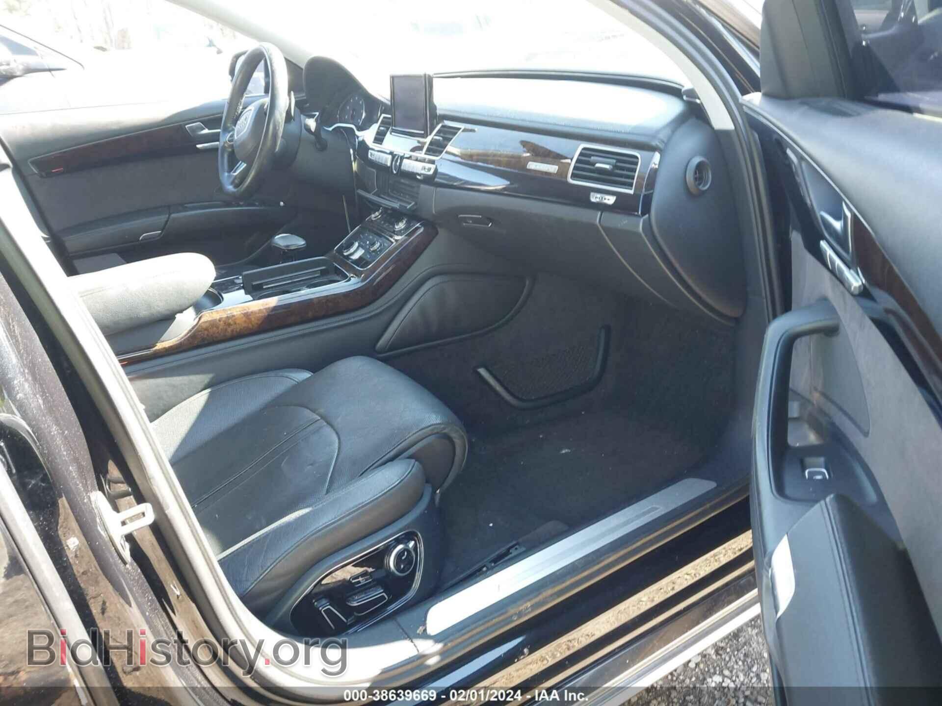 2012 AUDI A8 L - VIN: WAURVAFD6CN021500 - Фото 5