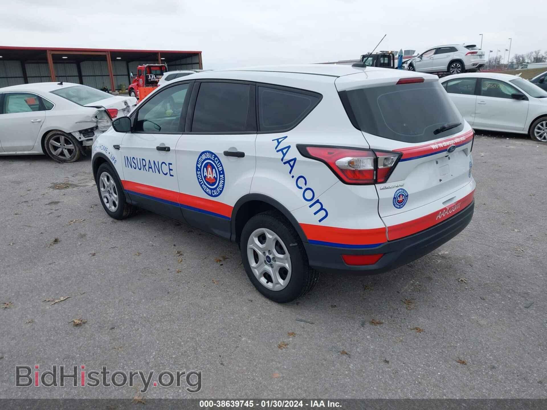 2018 FORD ESCAPE - VIN: 1FMCU0F7XJUC89920 - Фото 3