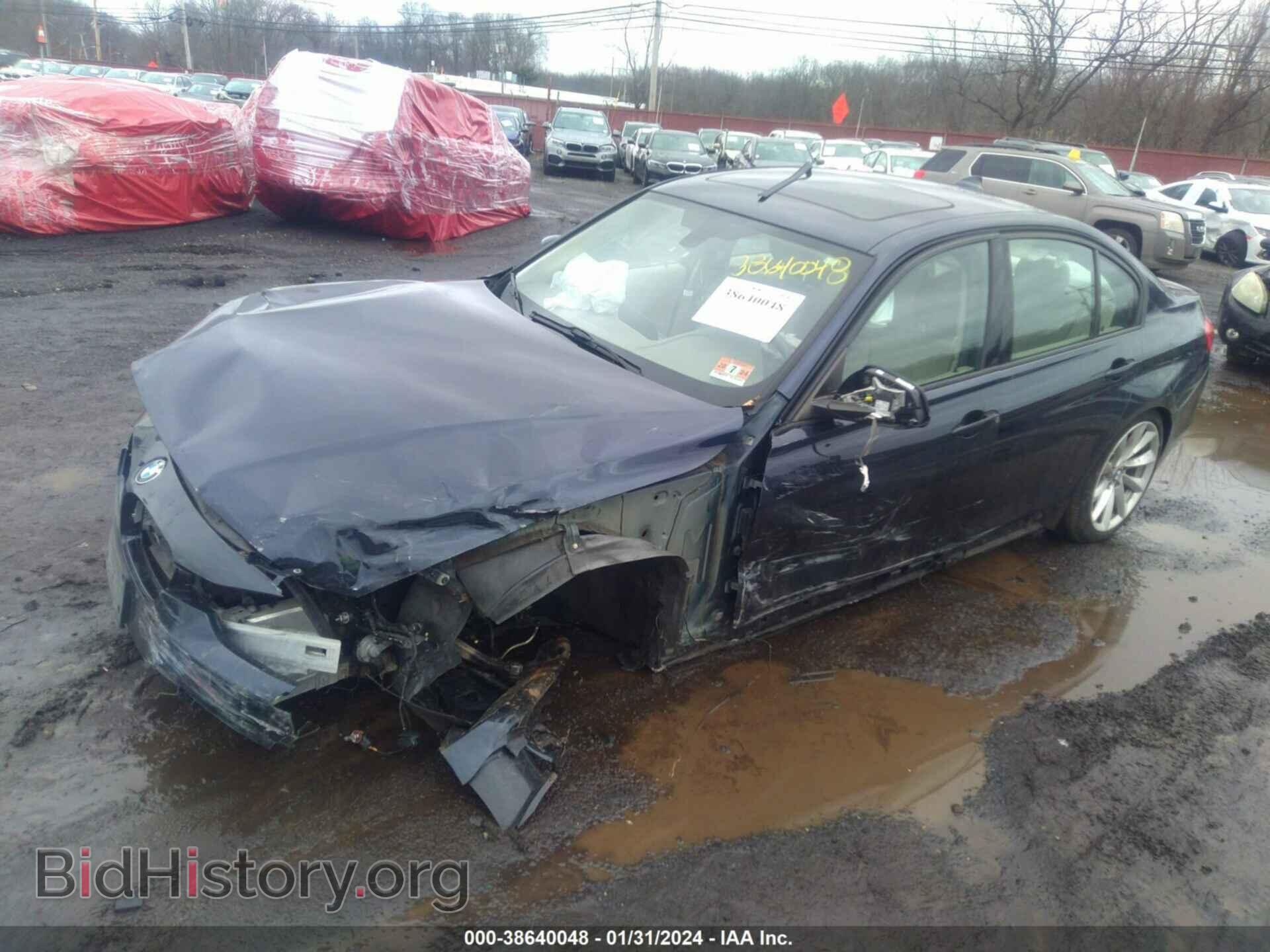 2013 BMW 328I - VIN: WBA3B5C54DF598475 - Фото 2