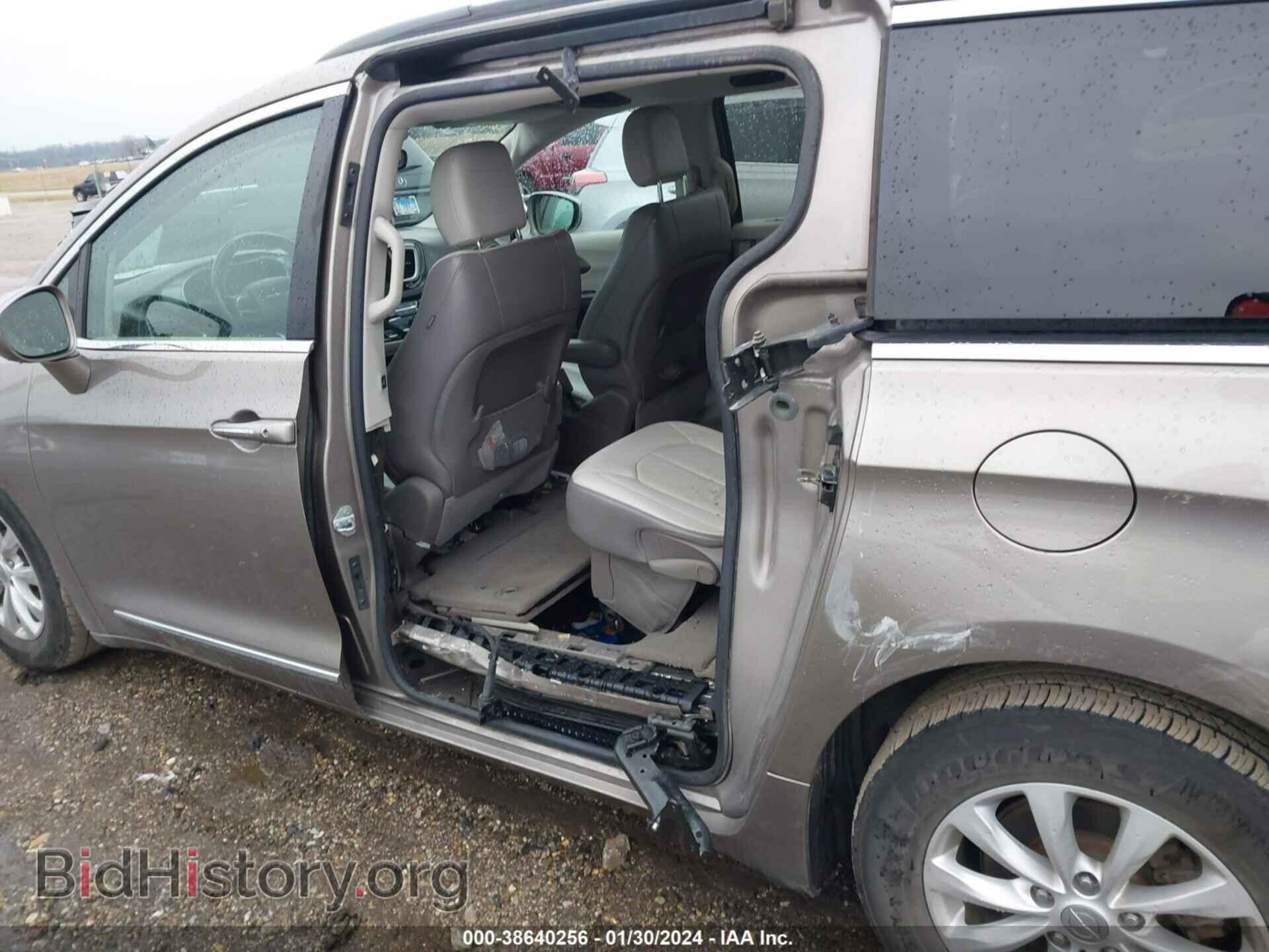 2017 CHRYSLER PACIFICA - VIN: 2C4RC1BG6HR788167 - Фото 6