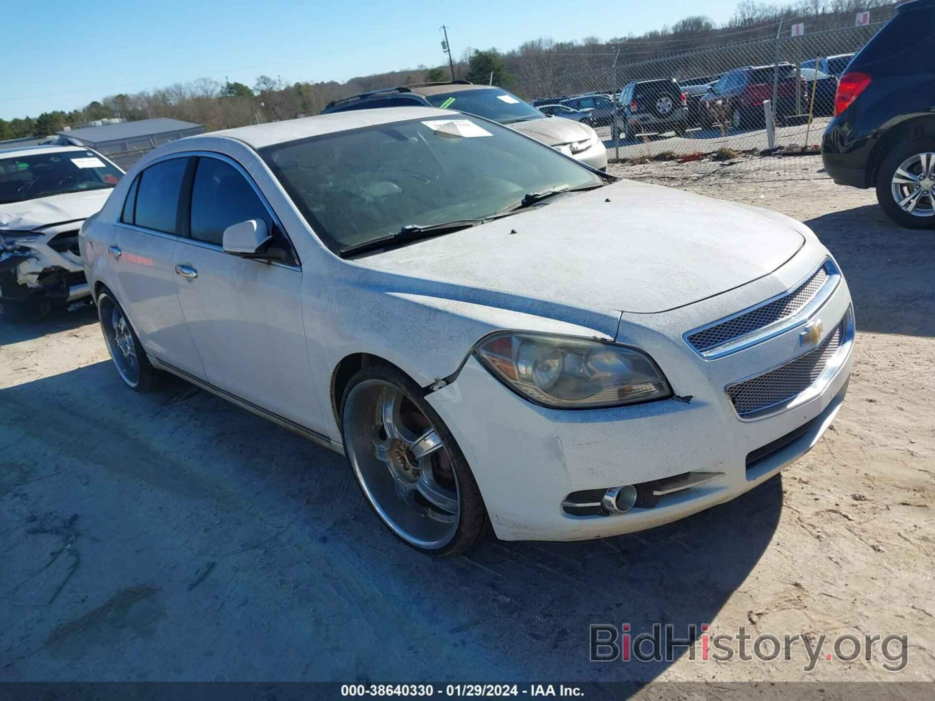 Photo 1G1ZE5EU2BF194198 - CHEVROLET MALIBU 2011