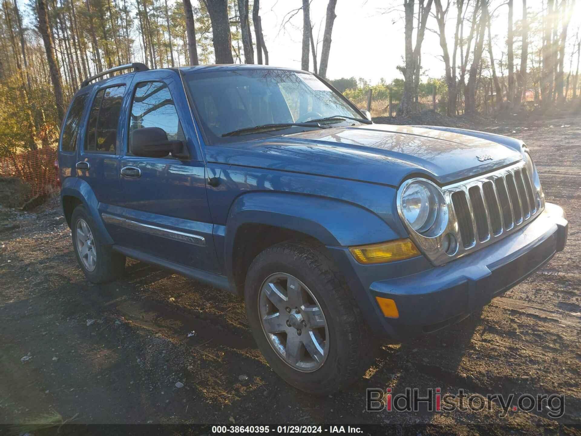 Photo 1J4GL58K66W162577 - JEEP LIBERTY 2006