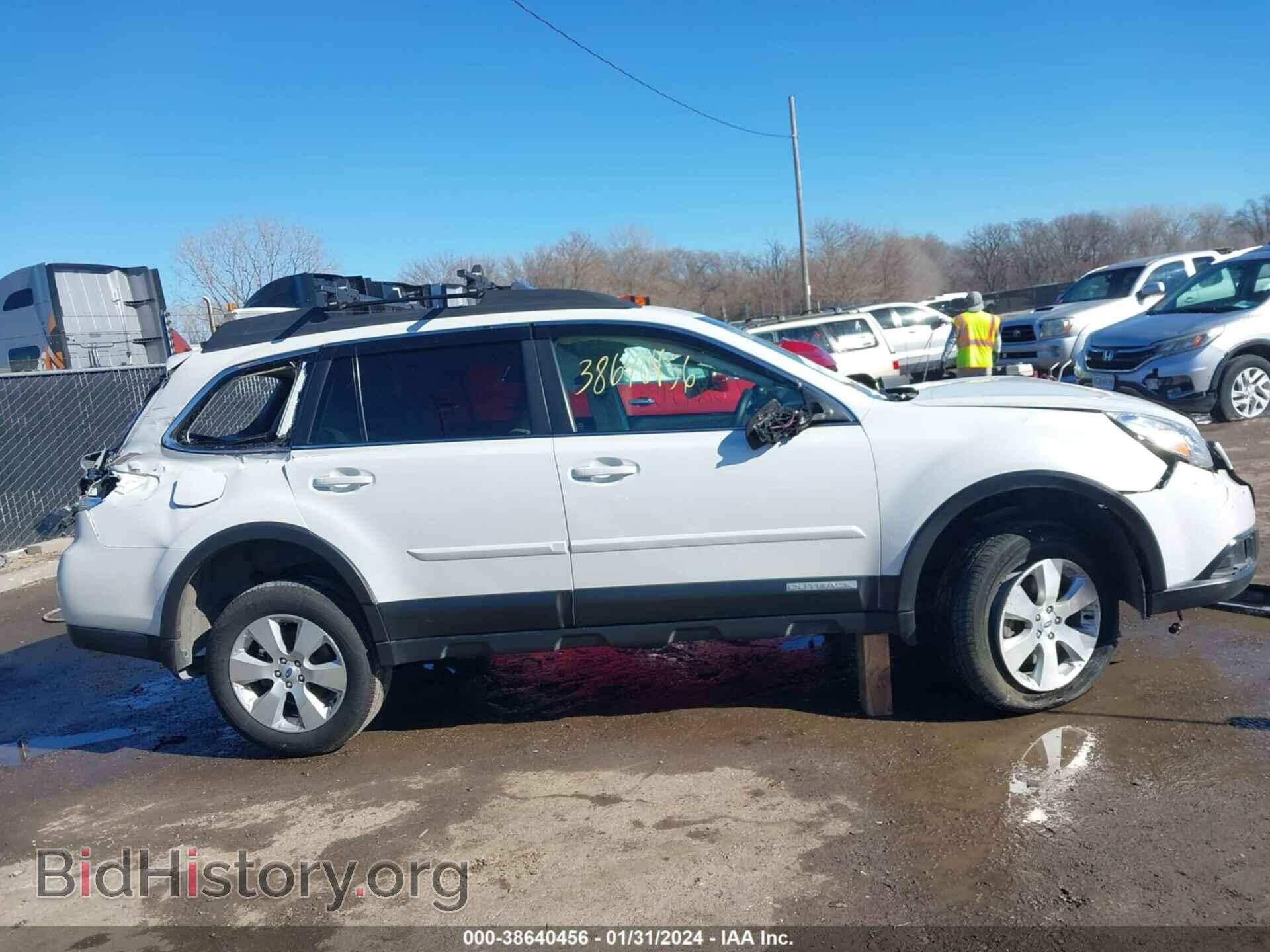 2012 SUBARU OUTBACK - VIN: 4S4BRELC9C2270429 - Фото 13