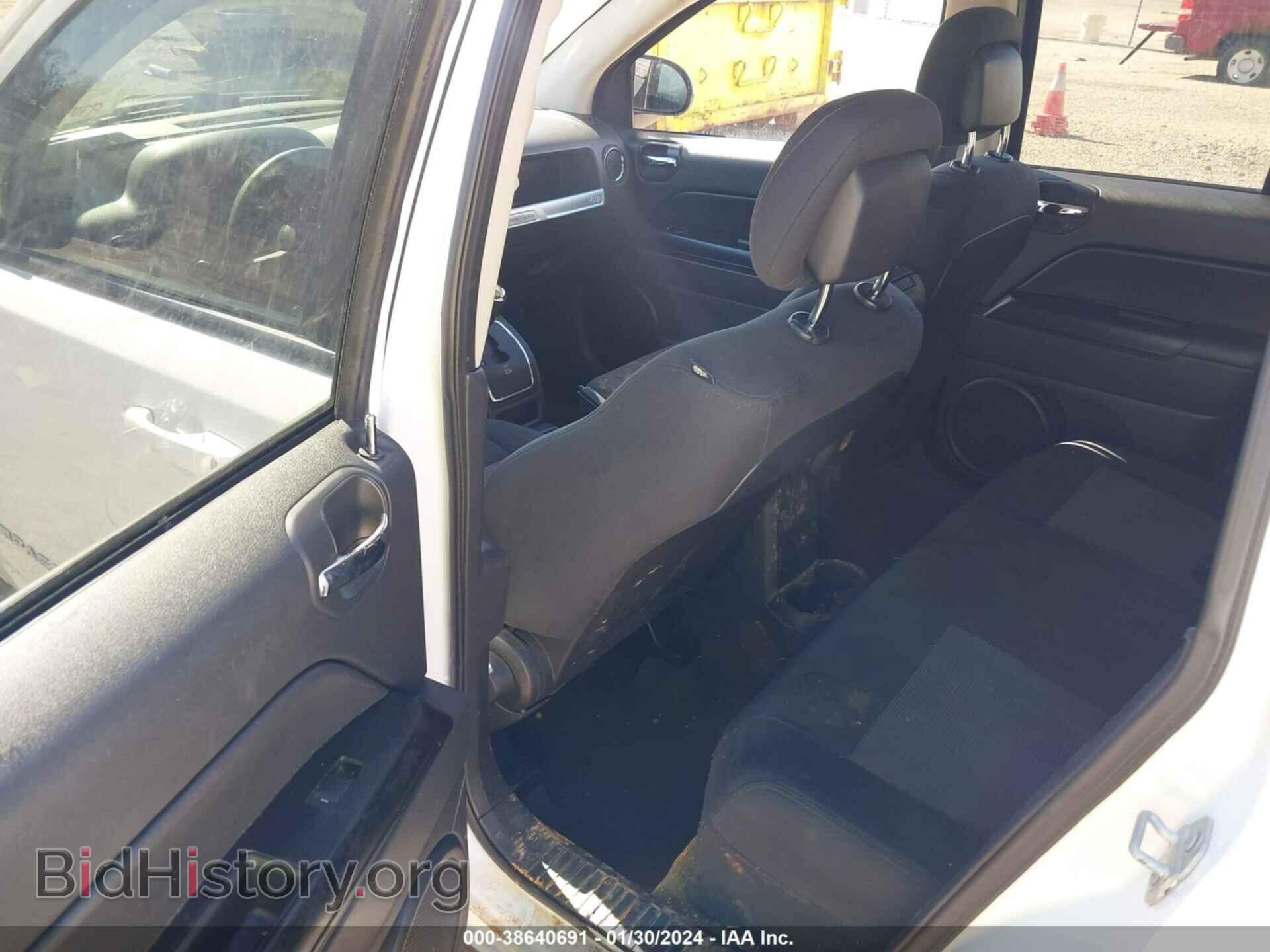 2017 JEEP COMPASS - VIN: 1C4NJDBB7HD143301 - Фото 8