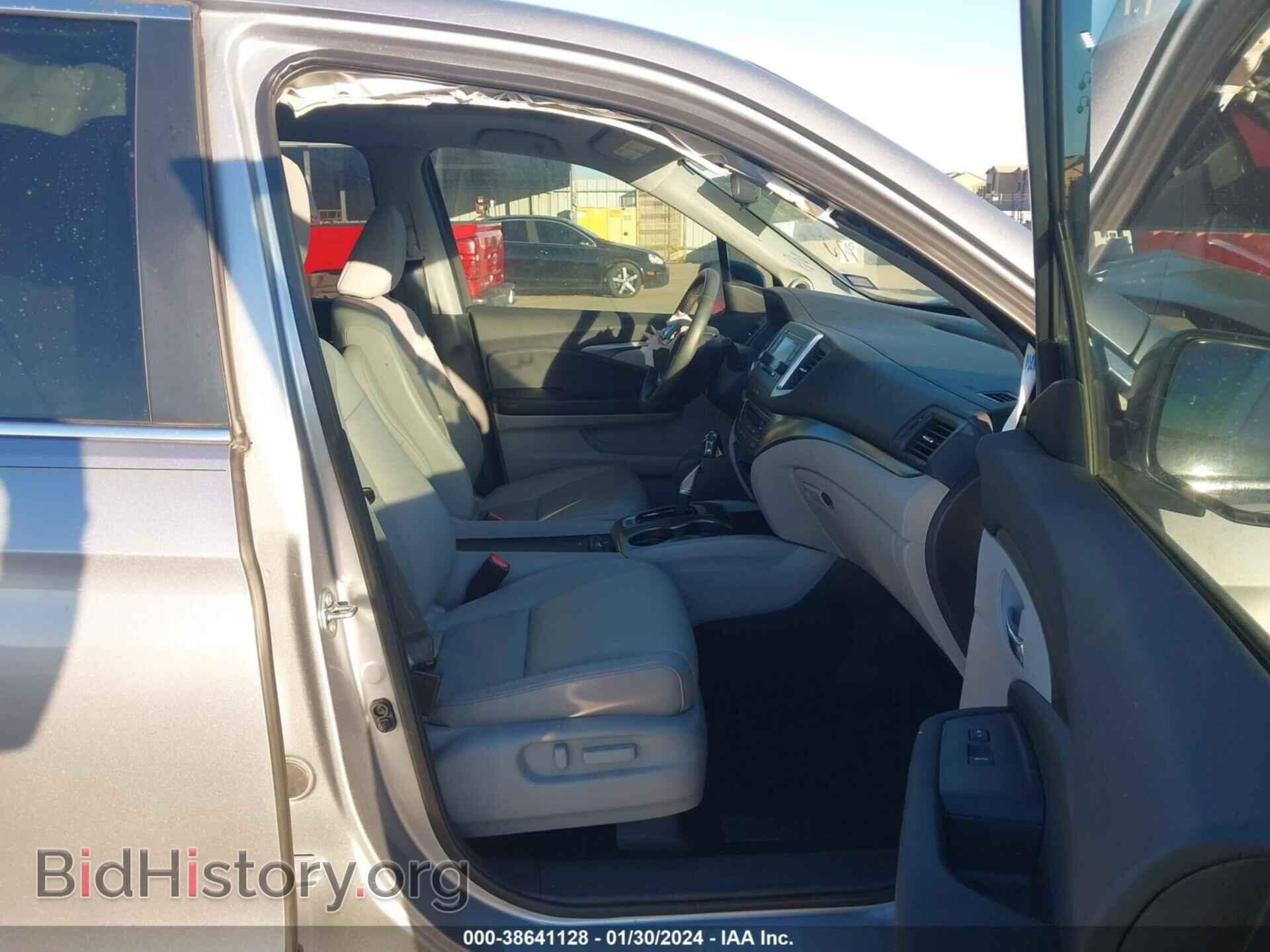 2019 HONDA RIDGELINE - VIN: 5FPYK2F55KB002351 - Фото 5